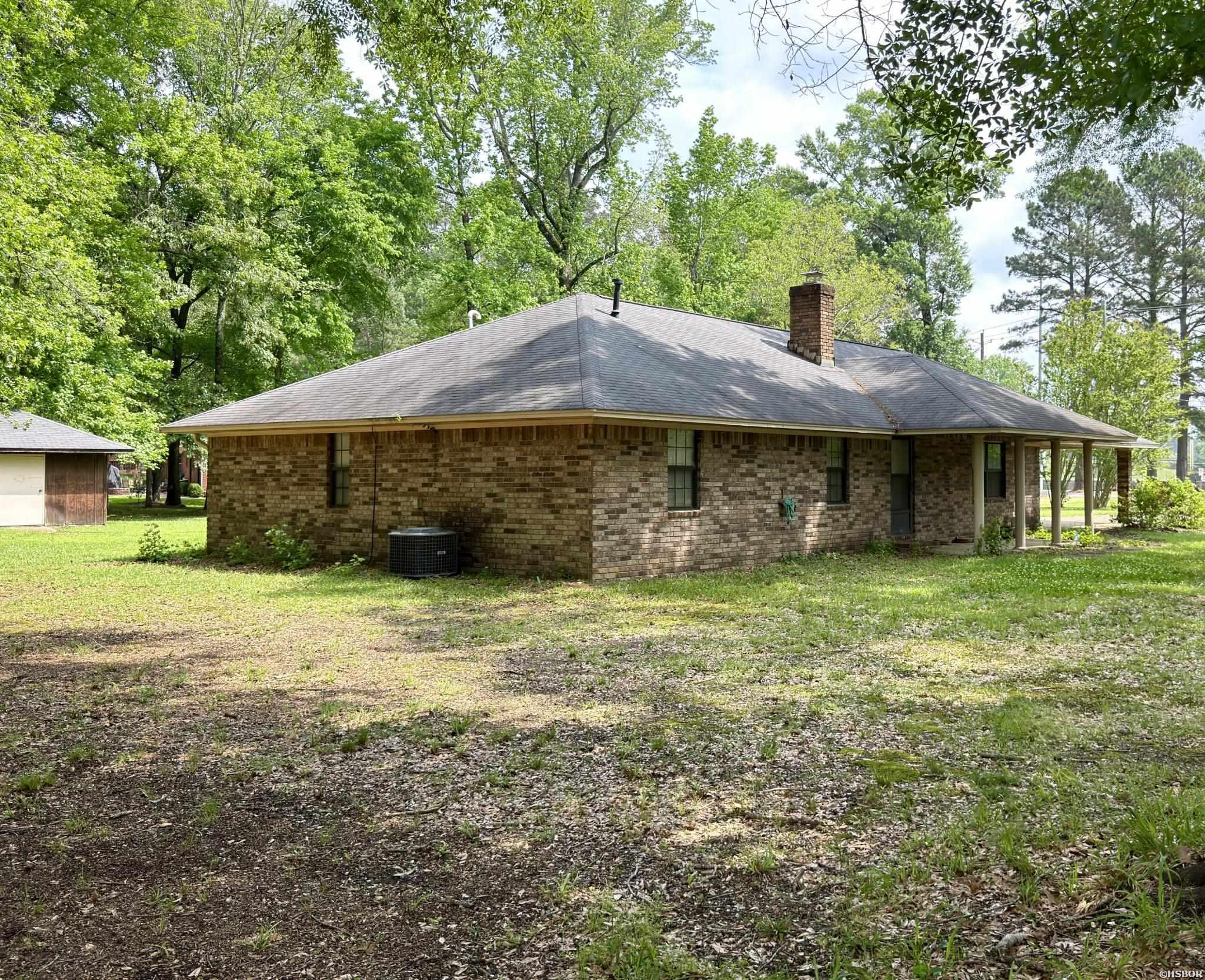 901 N 15th Street Property Photo 2