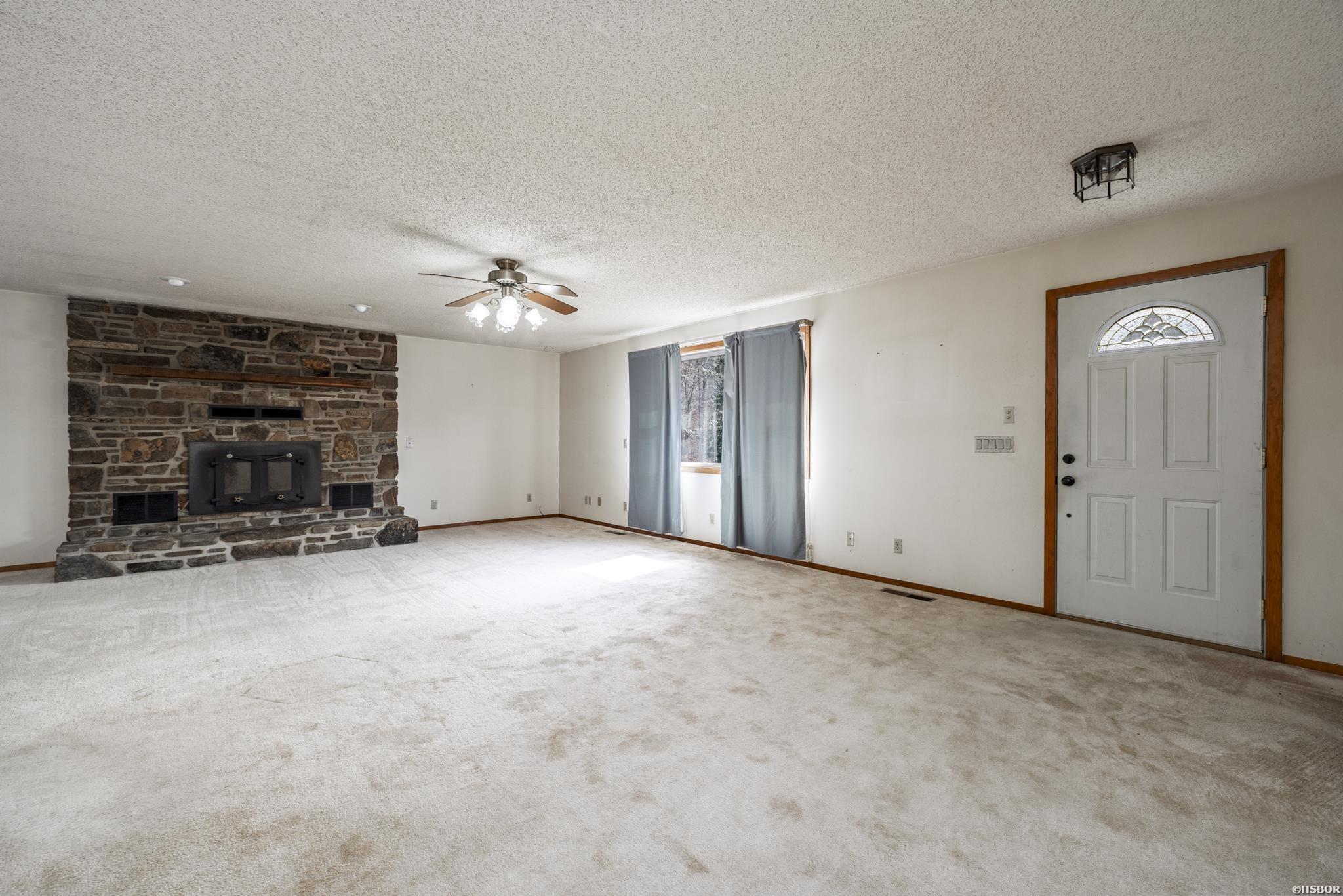 2538 Walnut Valley Property Photo 7