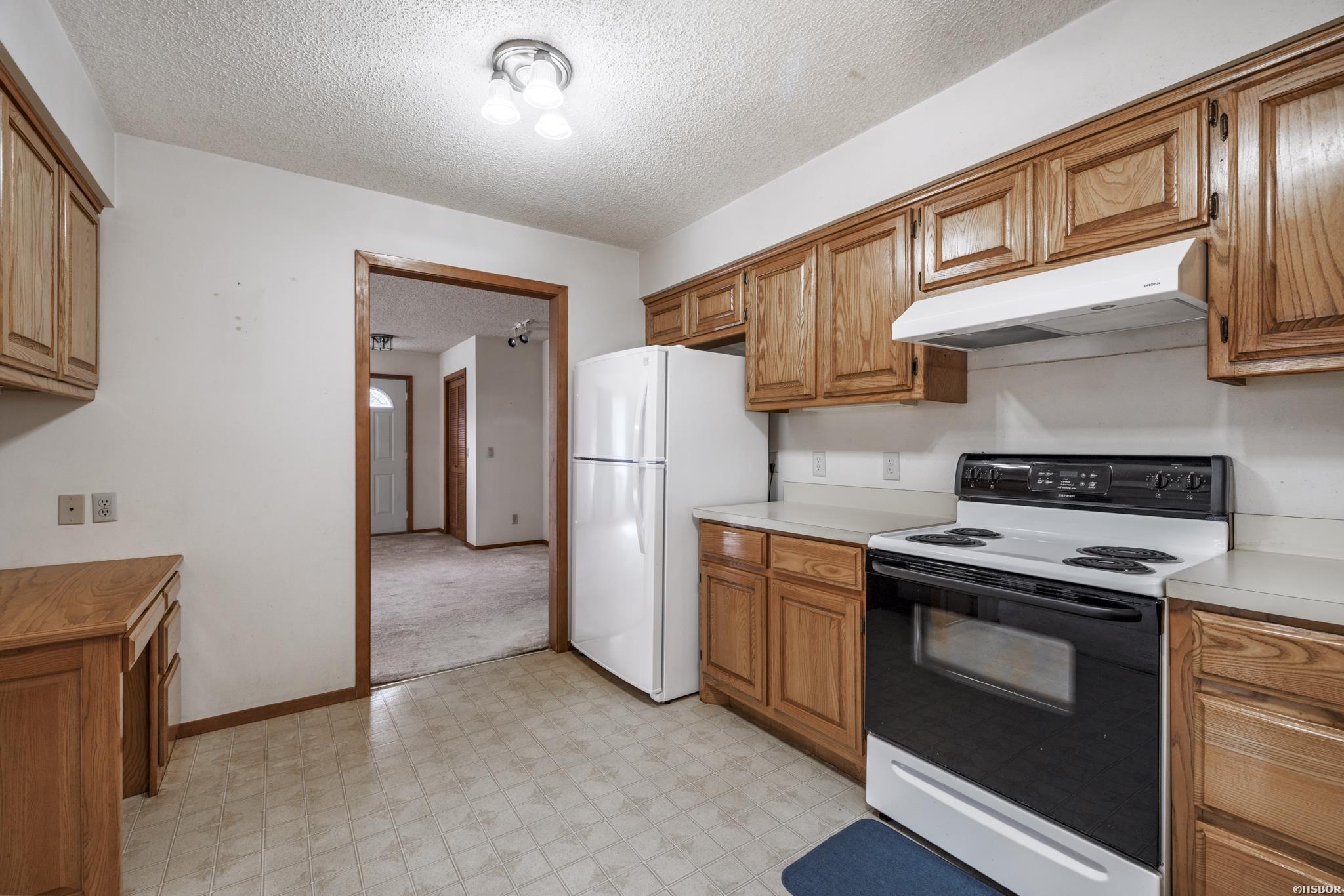 2538 Walnut Valley Property Photo 14