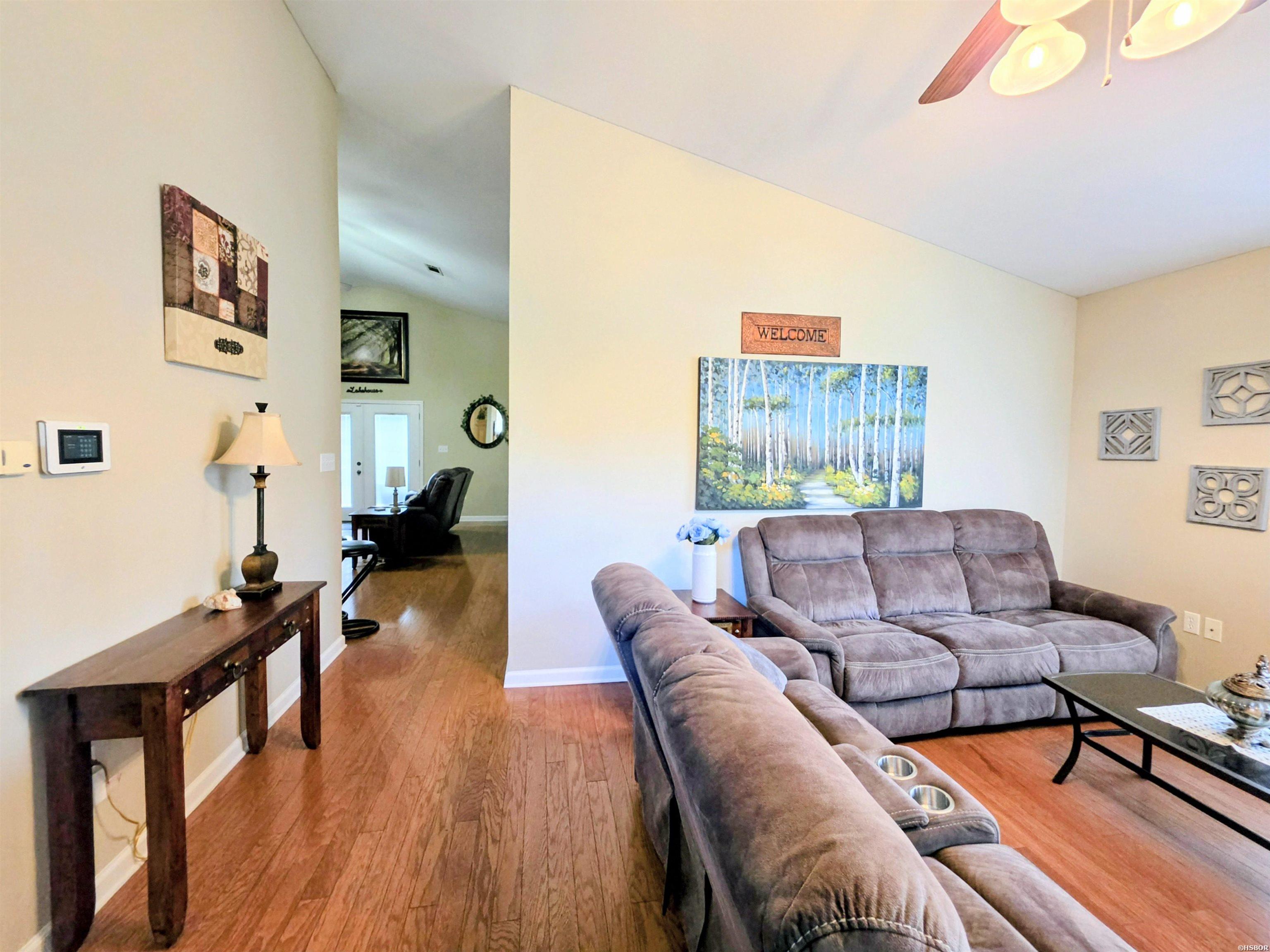 150 Lakeaire Terrace Property Photo 34