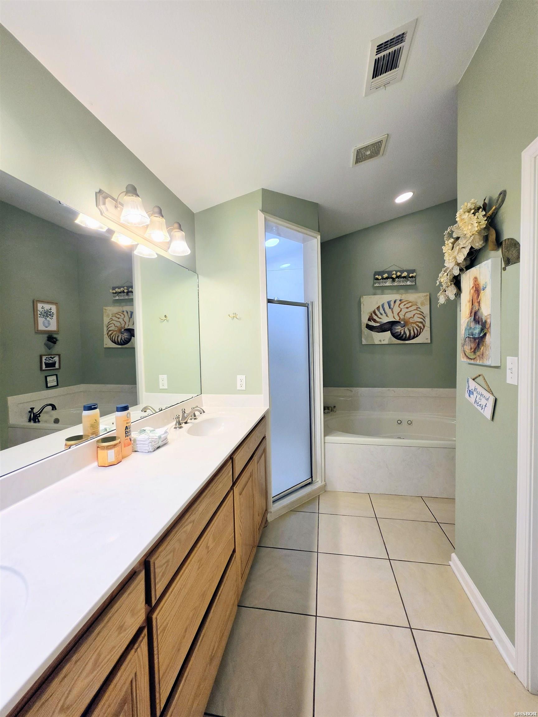 150 Lakeaire Terrace Property Photo 39