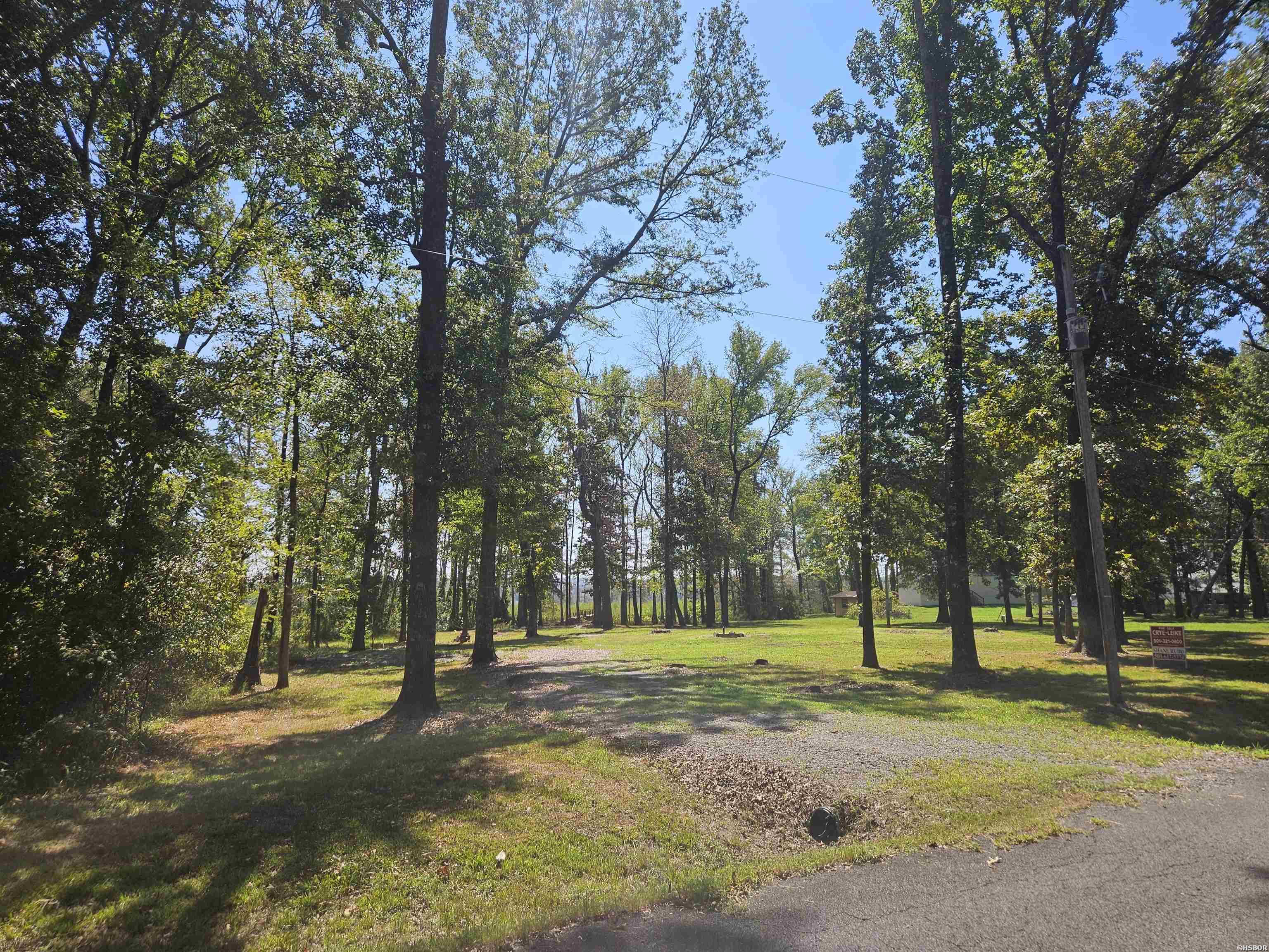 86 Waterfront Cove Property Photo 3