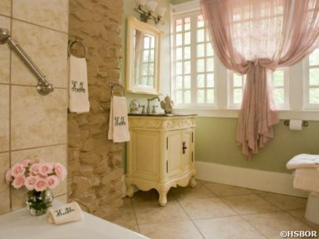2009 Park Avenue Property Photo 17
