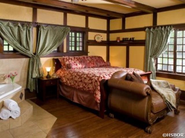 2009 Park Avenue Property Photo 21