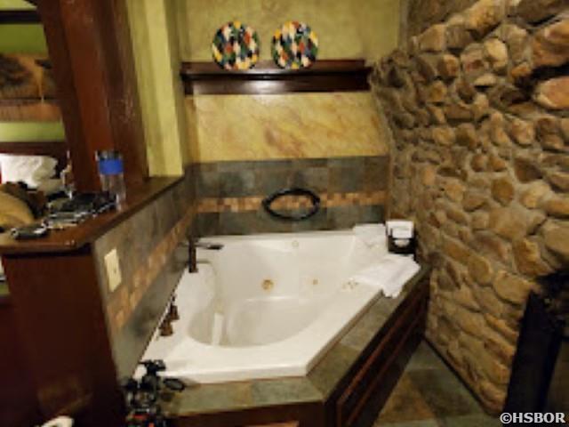 2009 Park Avenue Property Photo 25