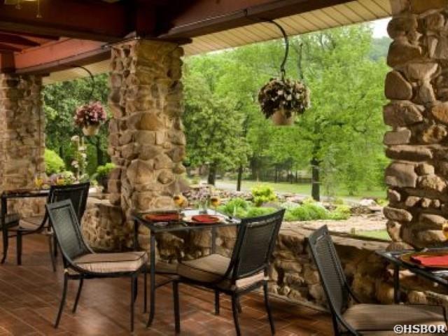 2009 Park Avenue Property Photo 48