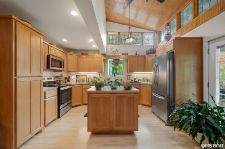 382 Music Mountain Road Property Photo 9