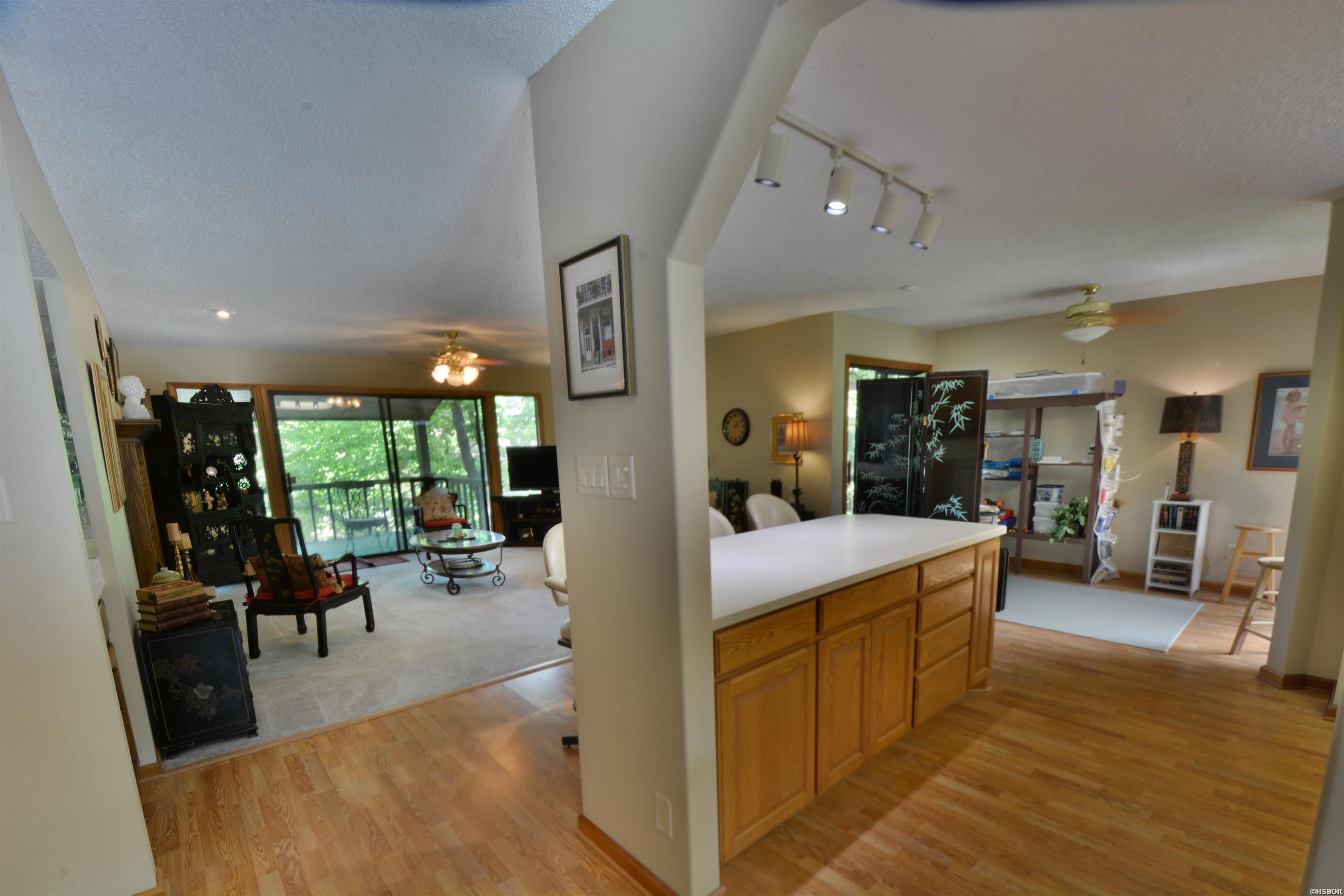 2315 Lakeshore Property Photo 3