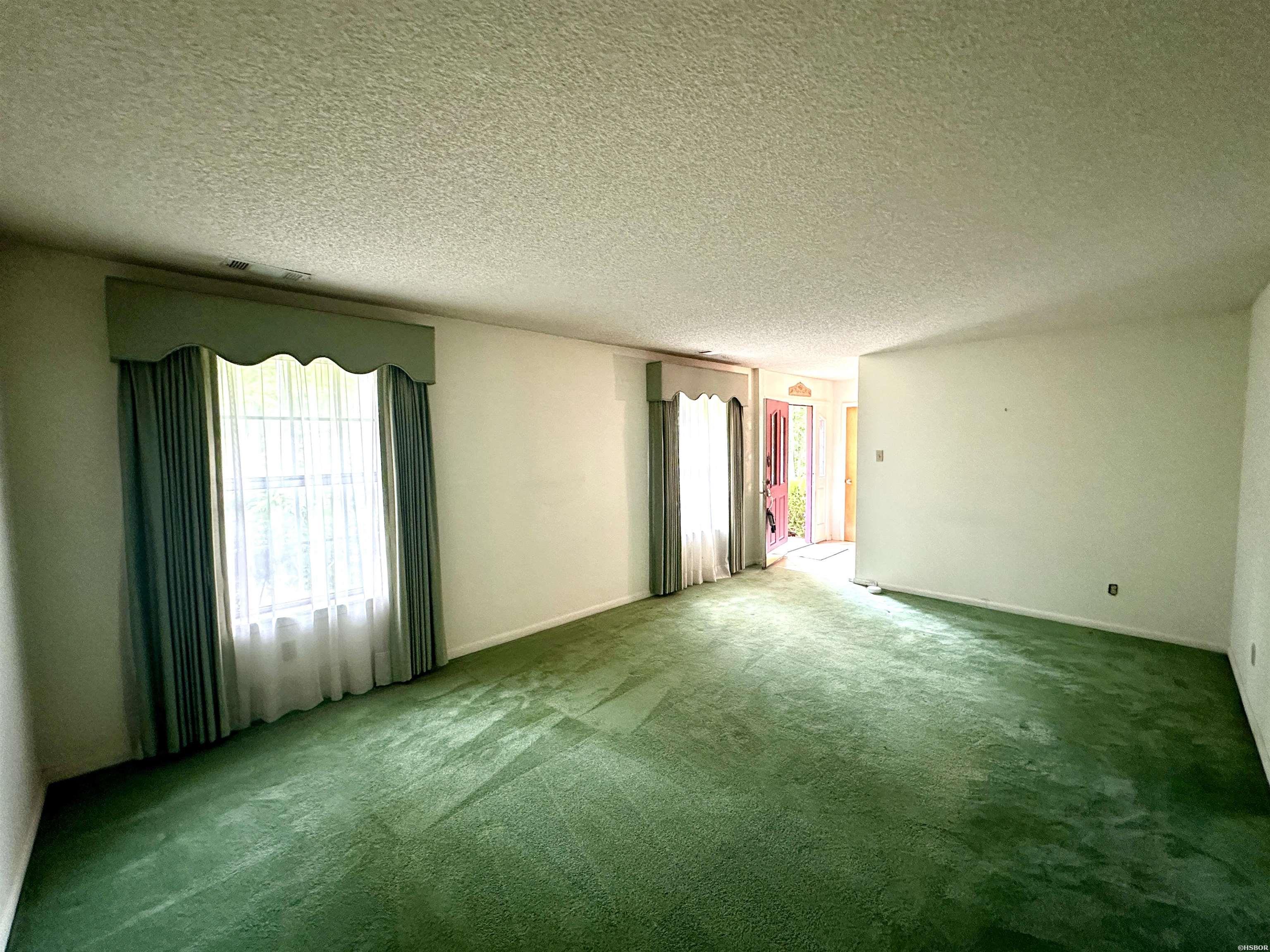 1808 Royal Oaks Drive Property Photo 7