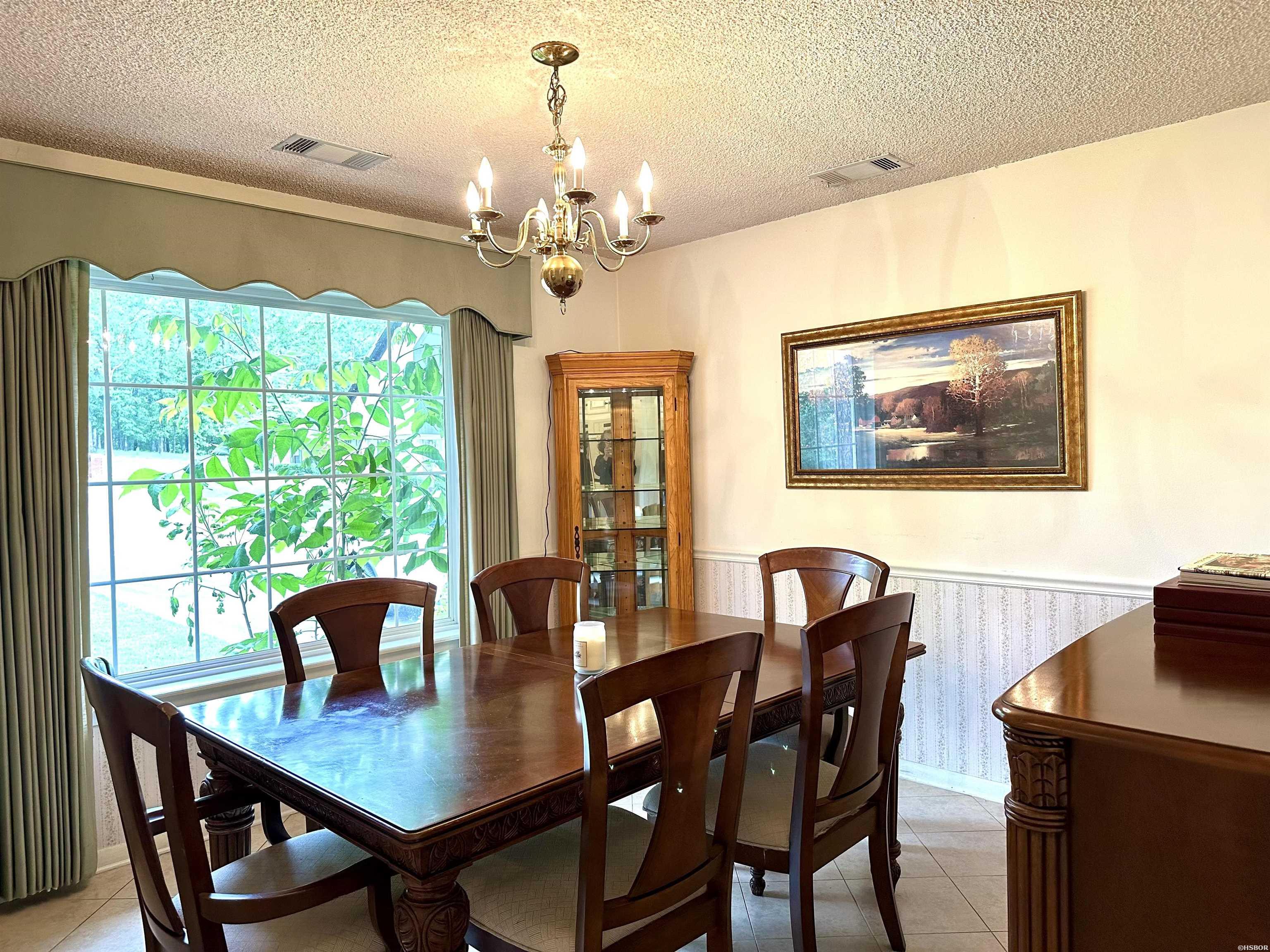 1808 Royal Oaks Drive Property Photo 10