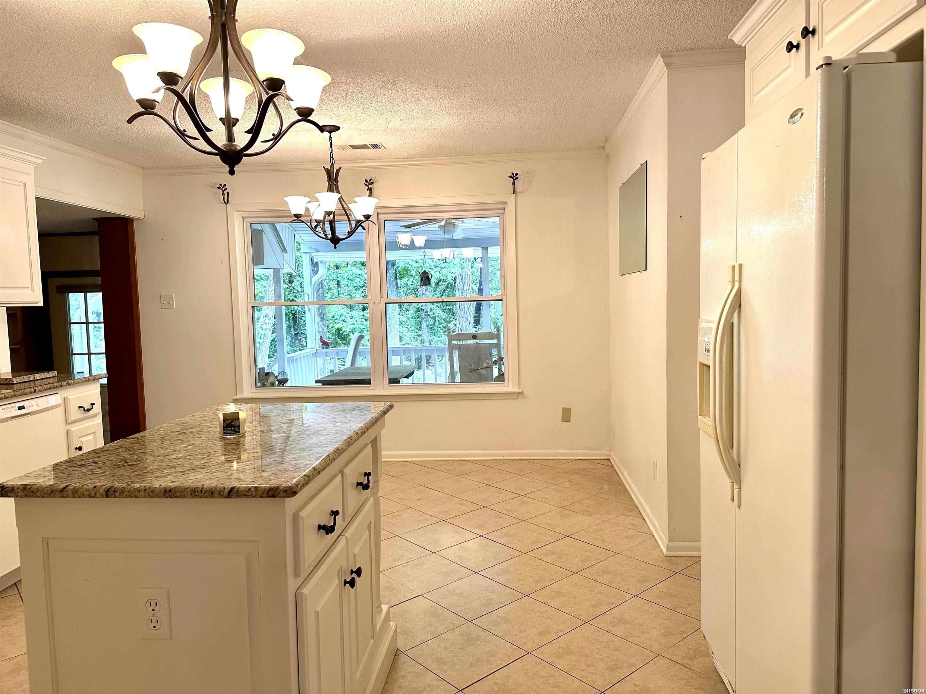 1808 Royal Oaks Drive Property Photo 12