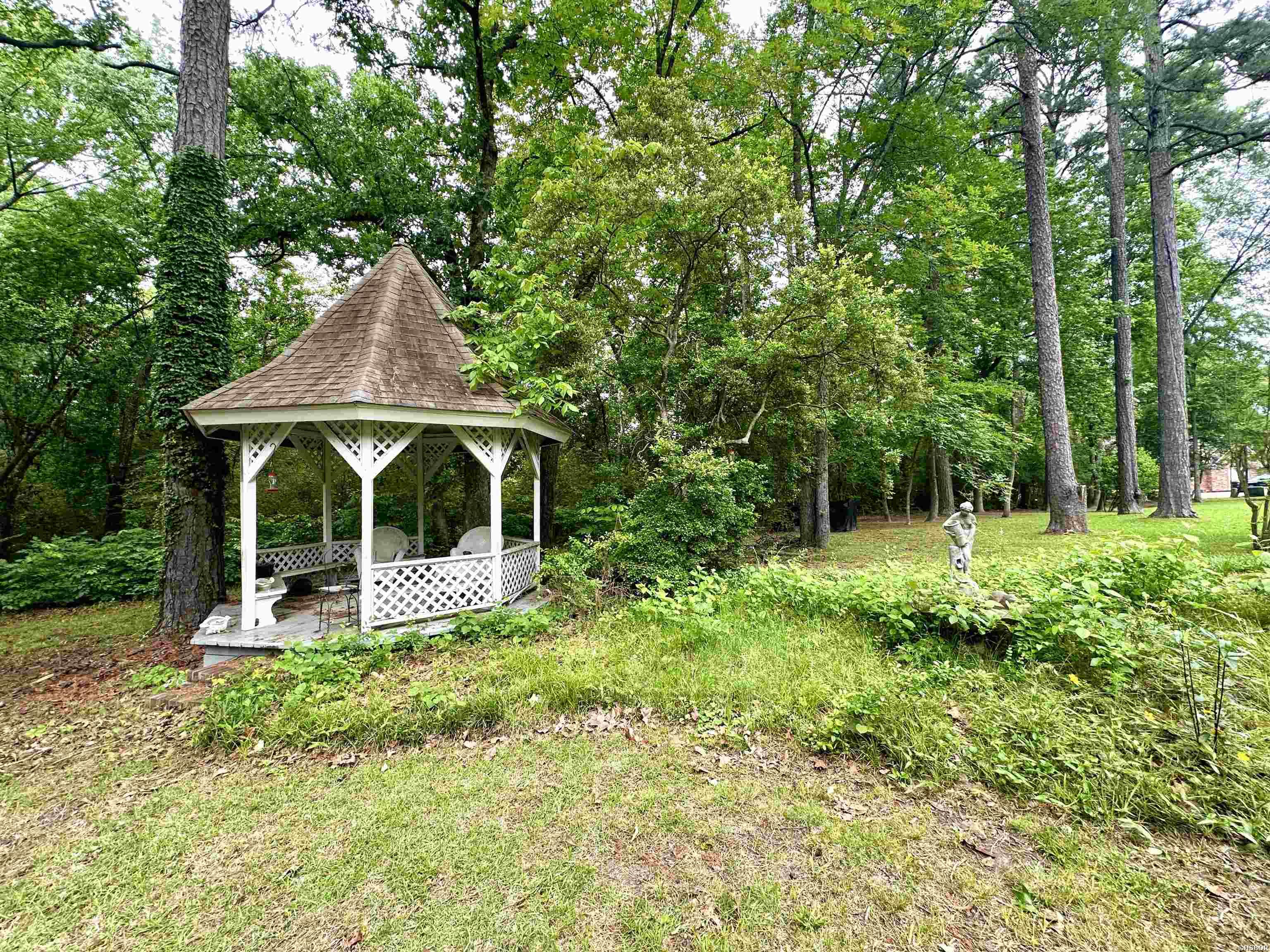 1808 Royal Oaks Drive Property Photo 45