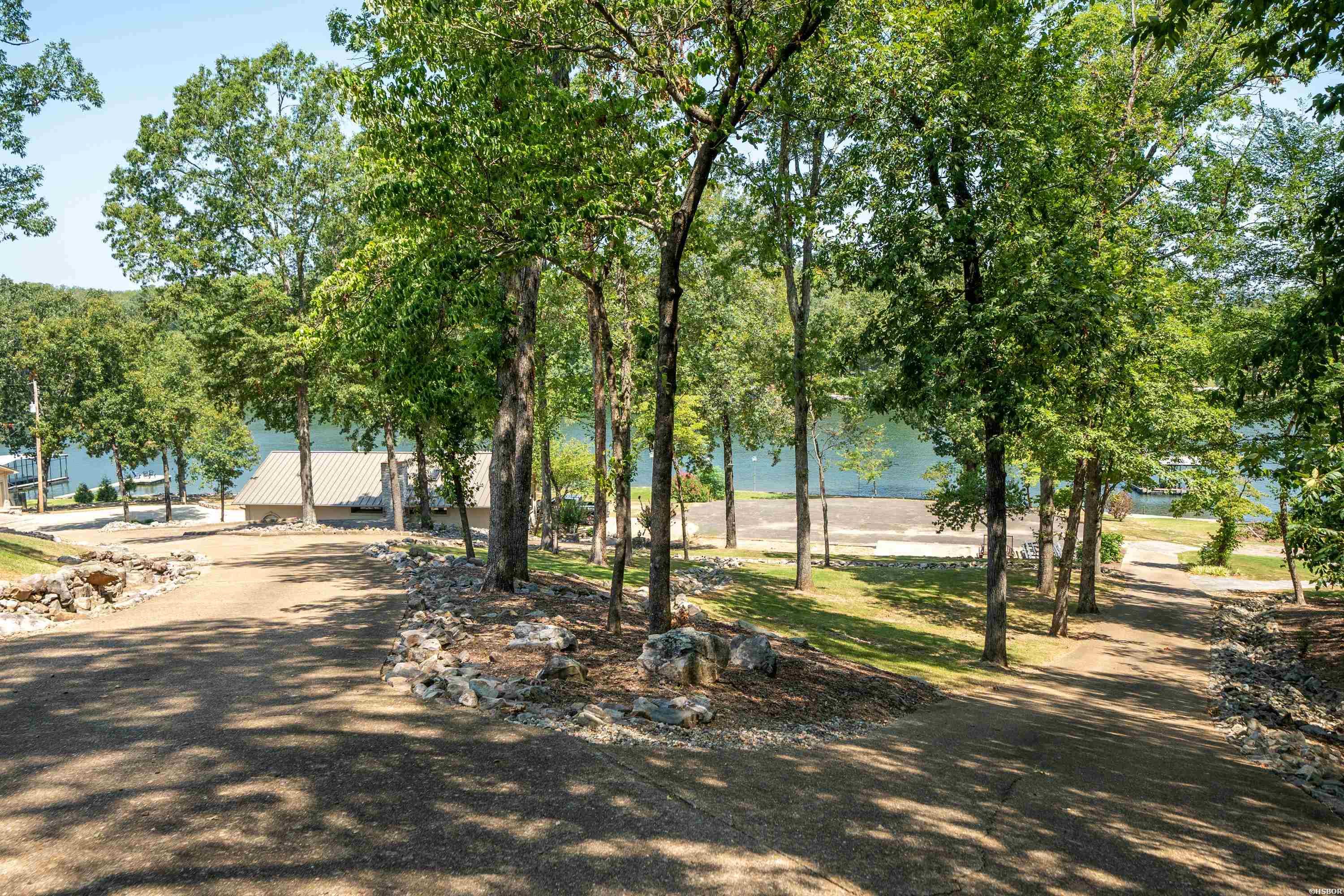 300 Pinehill Property Photo 20