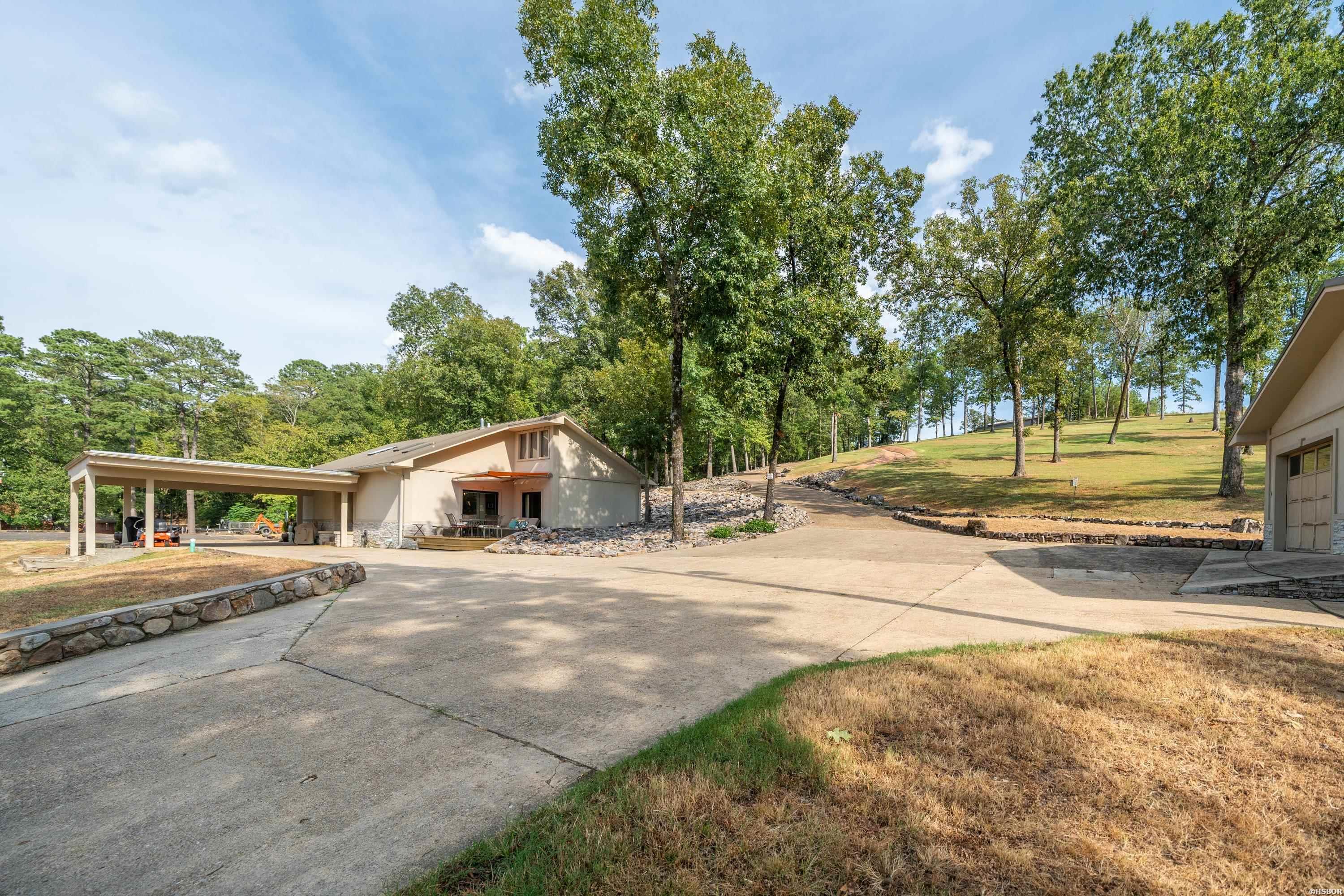300 Pinehill Property Photo 45