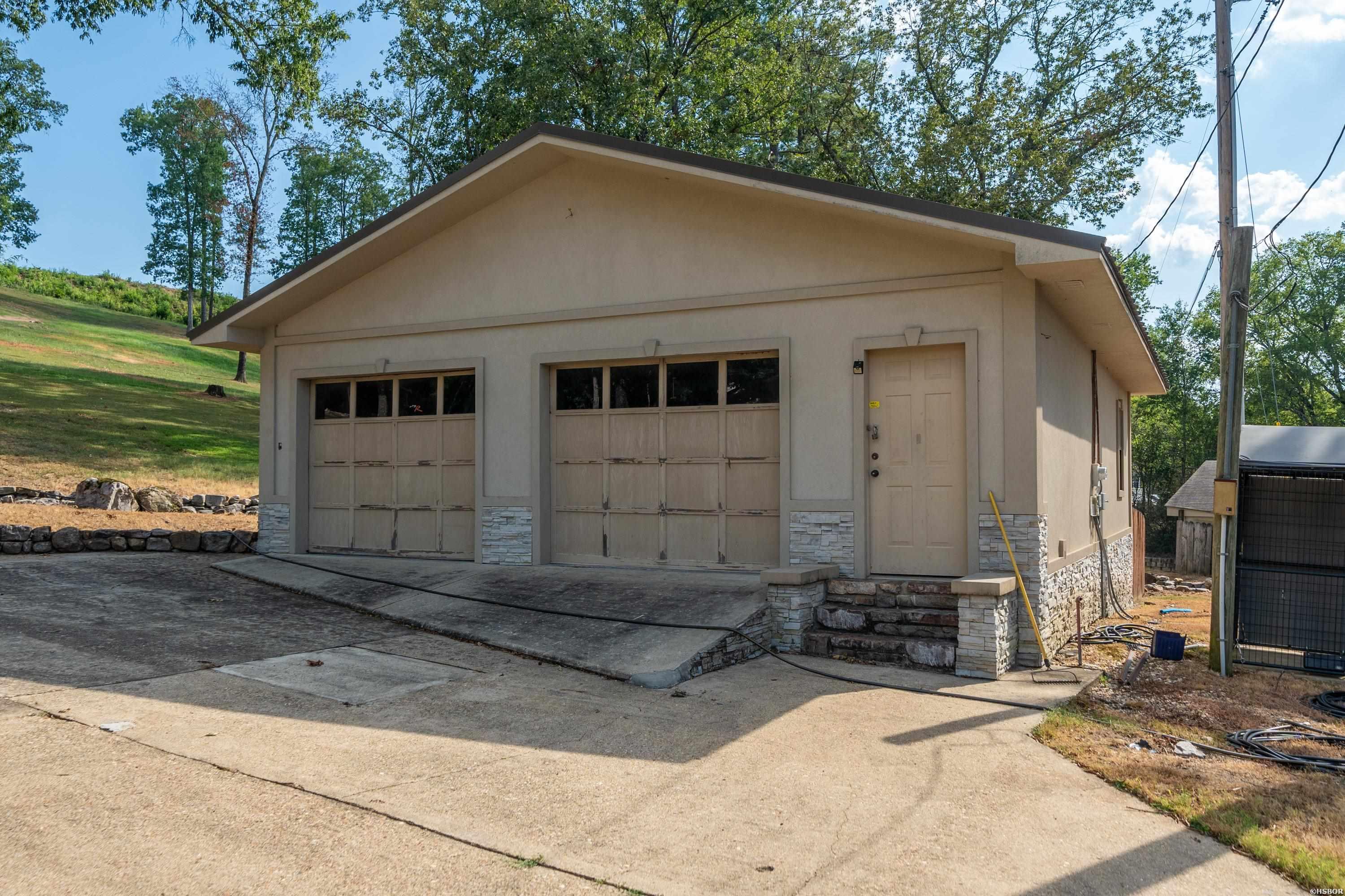 300 Pinehill Property Photo 47