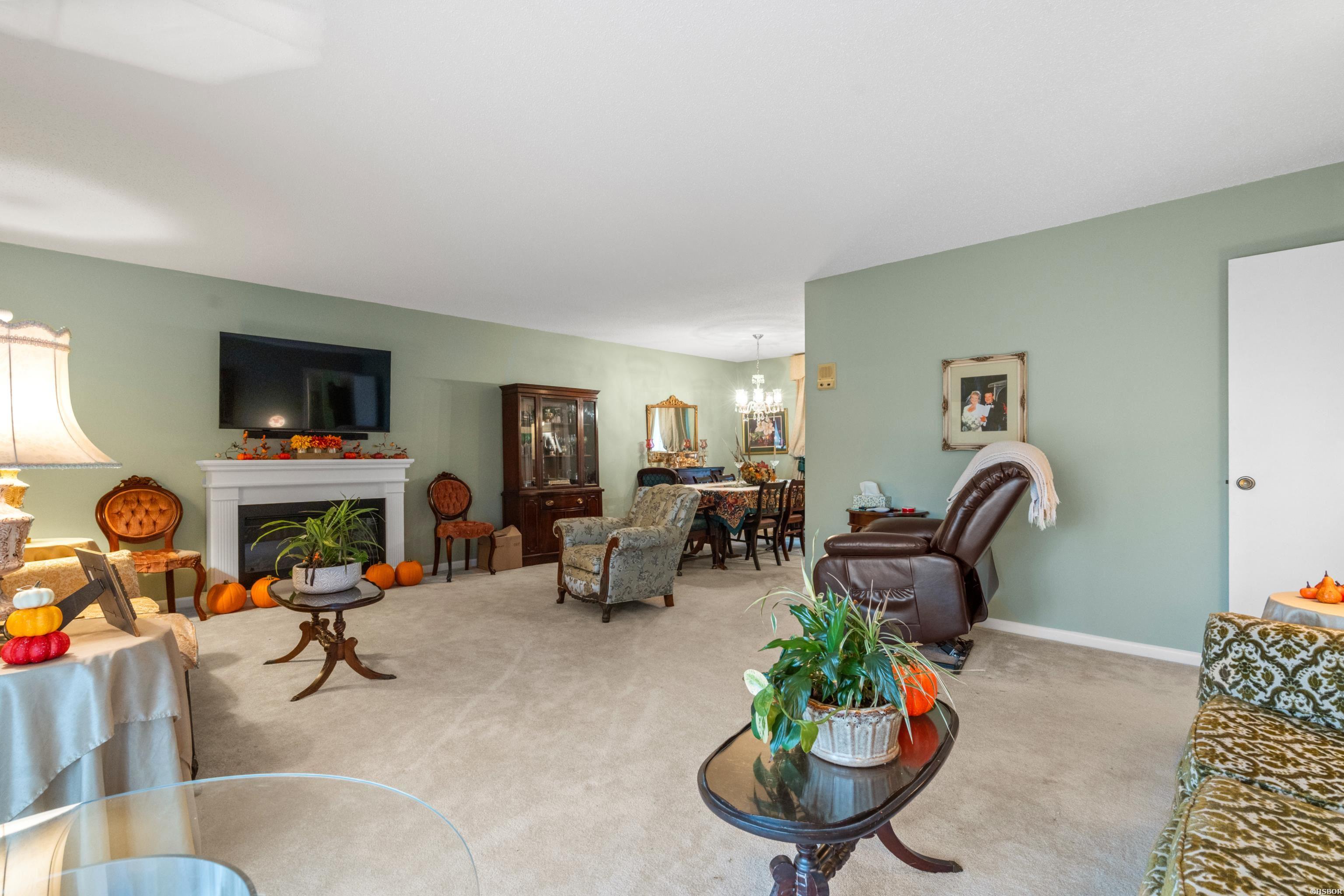 115 Village Road Property Photo 6