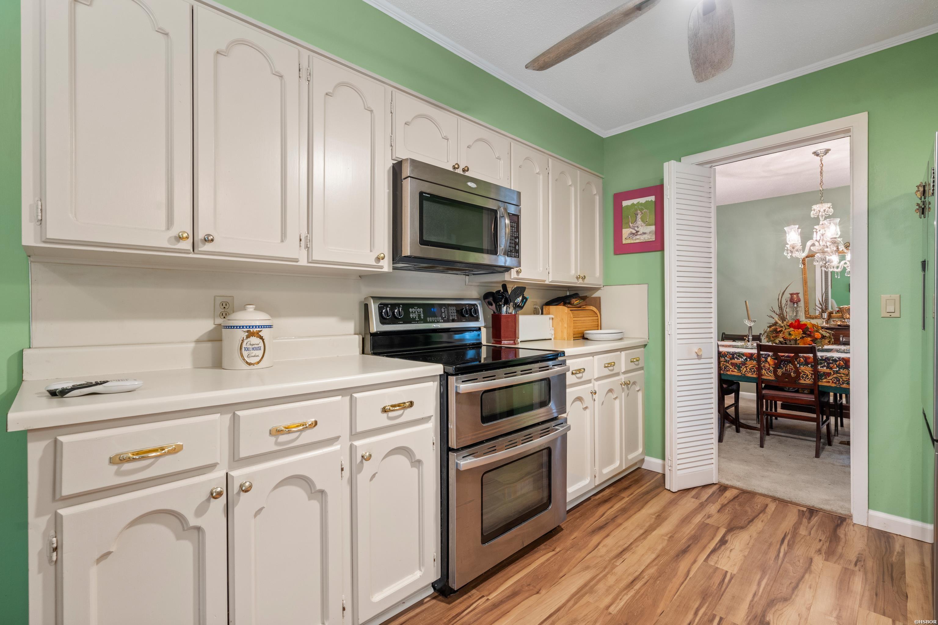 115 Village Road Property Photo 14