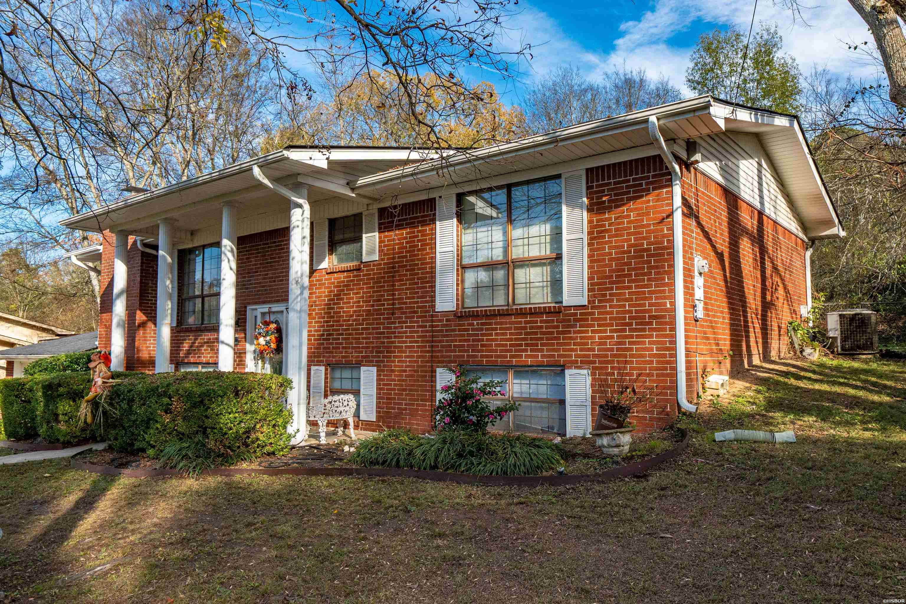115 Village Road Property Photo 41