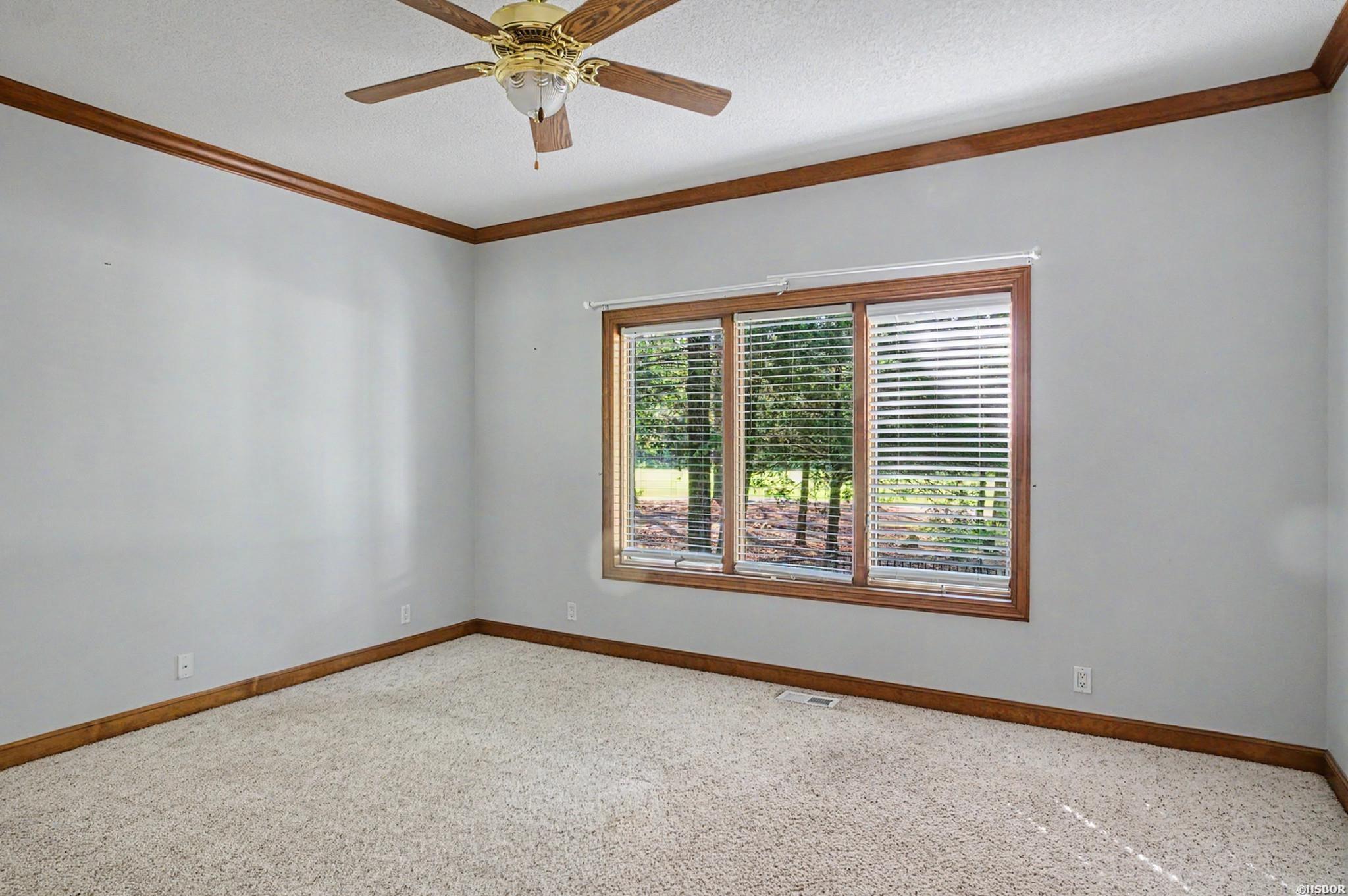 214 Pizarro Drive Property Photo 16