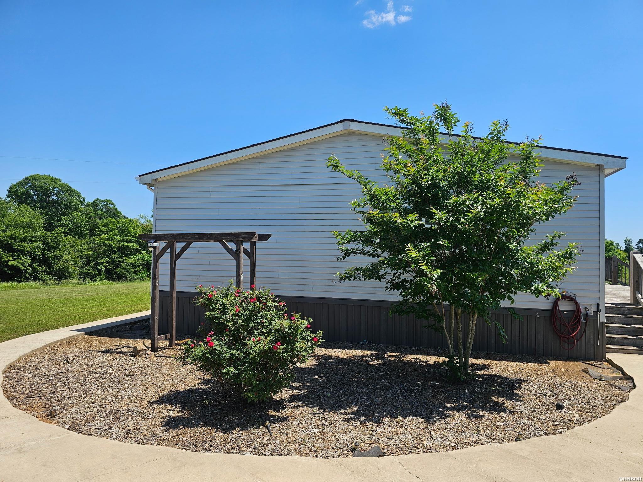 1313 Tollett Road Property Photo 4
