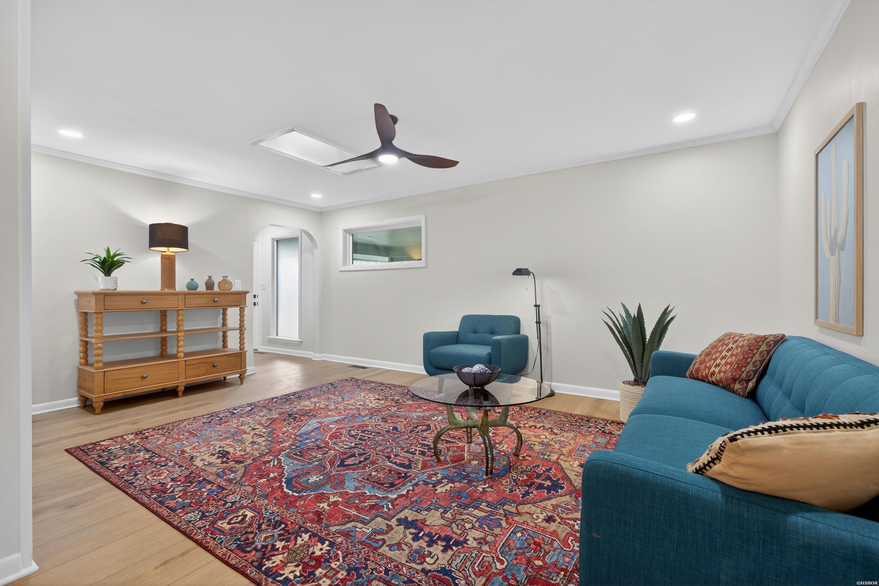 8 Cambre Circle Property Photo 2