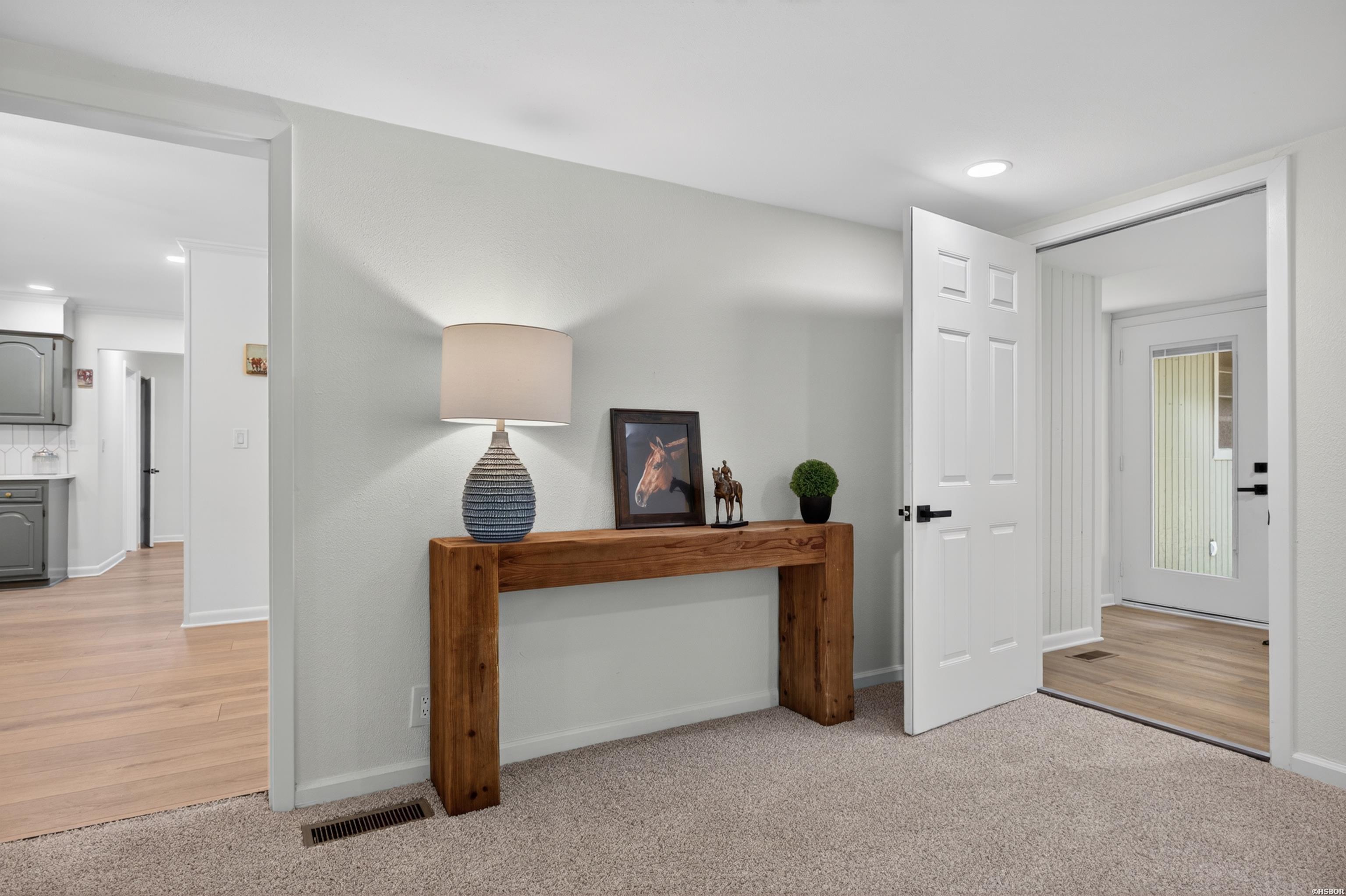 8 Cambre Circle Property Photo 14