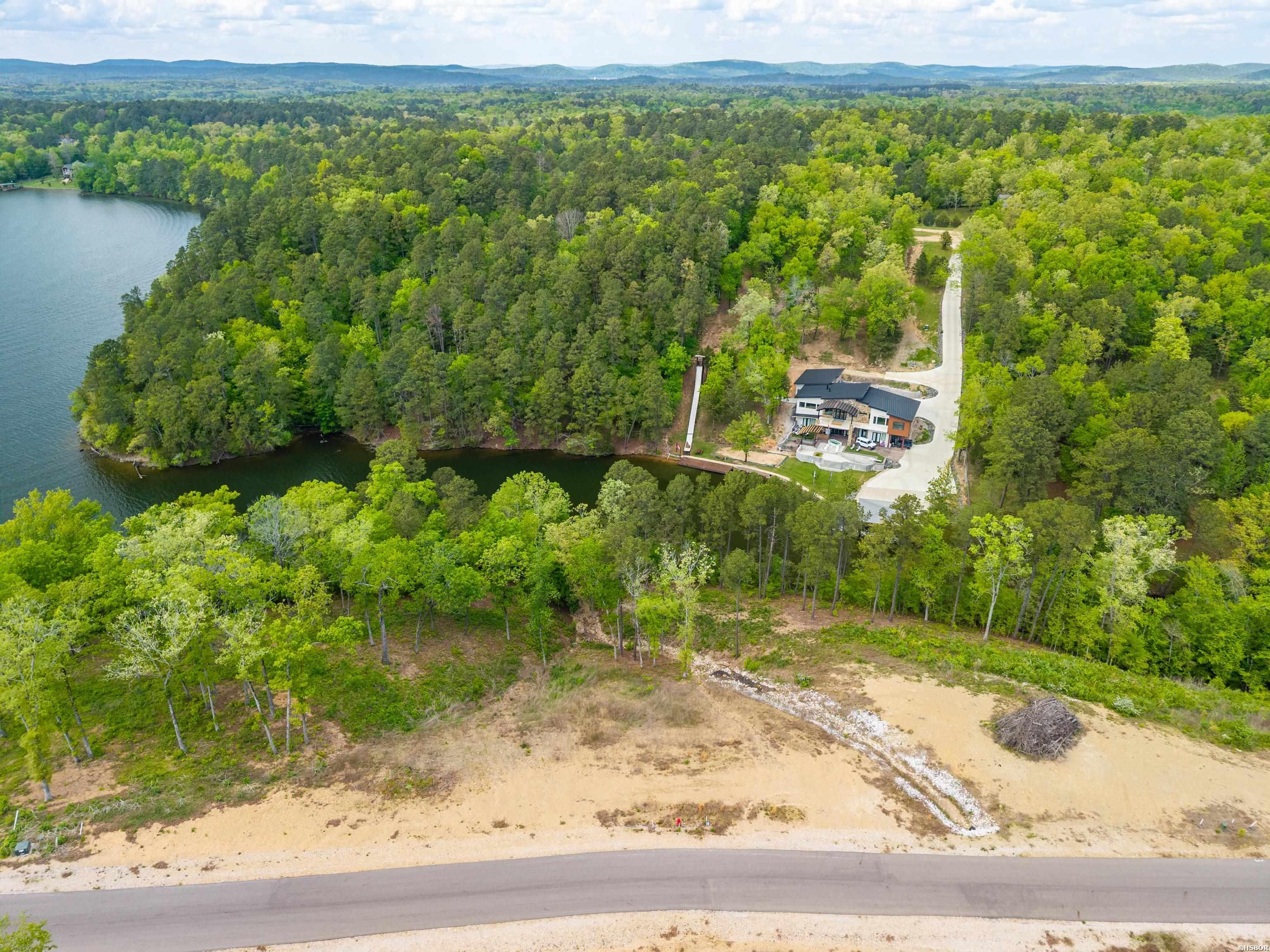 8 Majors Property Photo 17