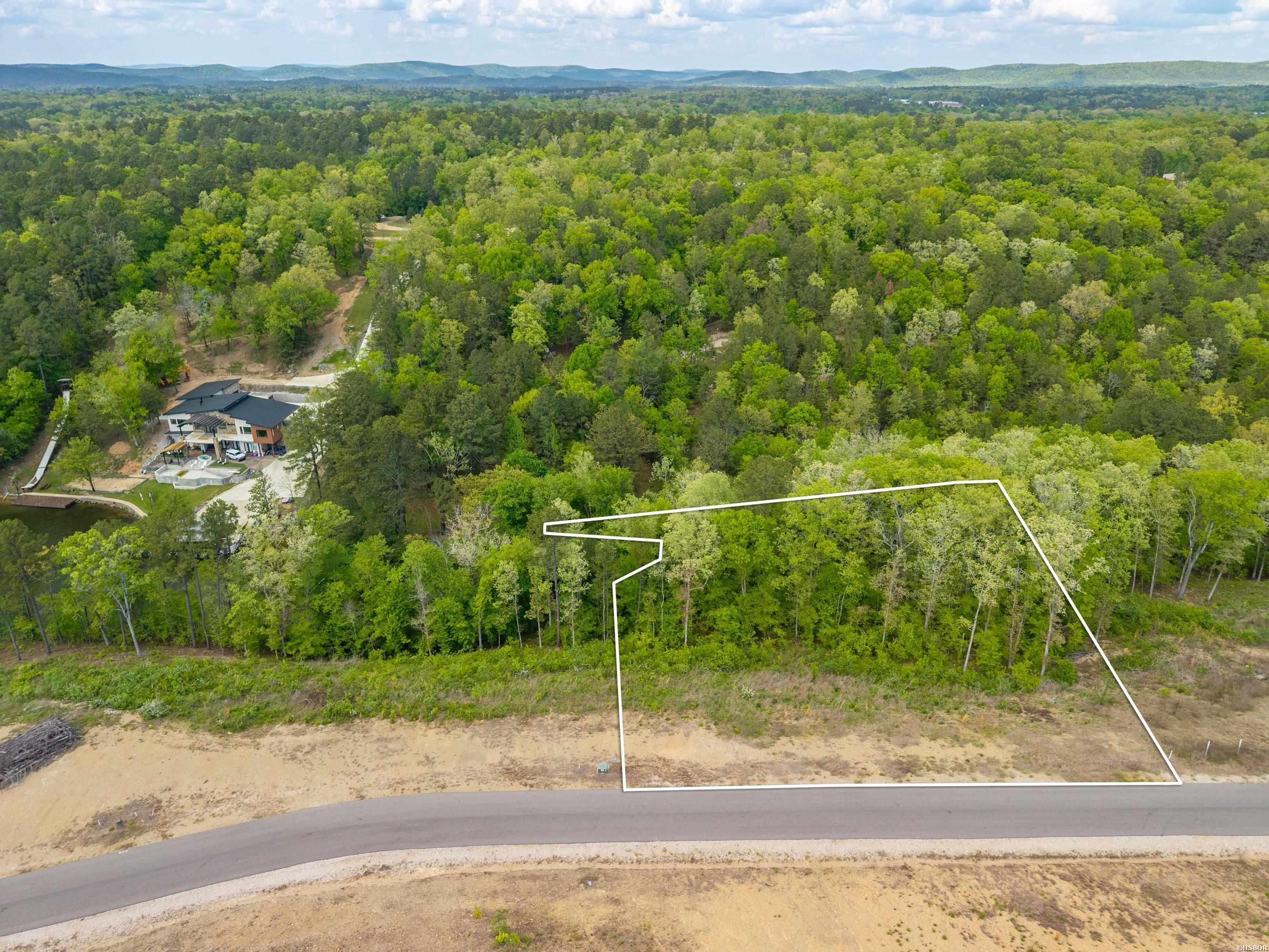 9 Majors Property Photo 2
