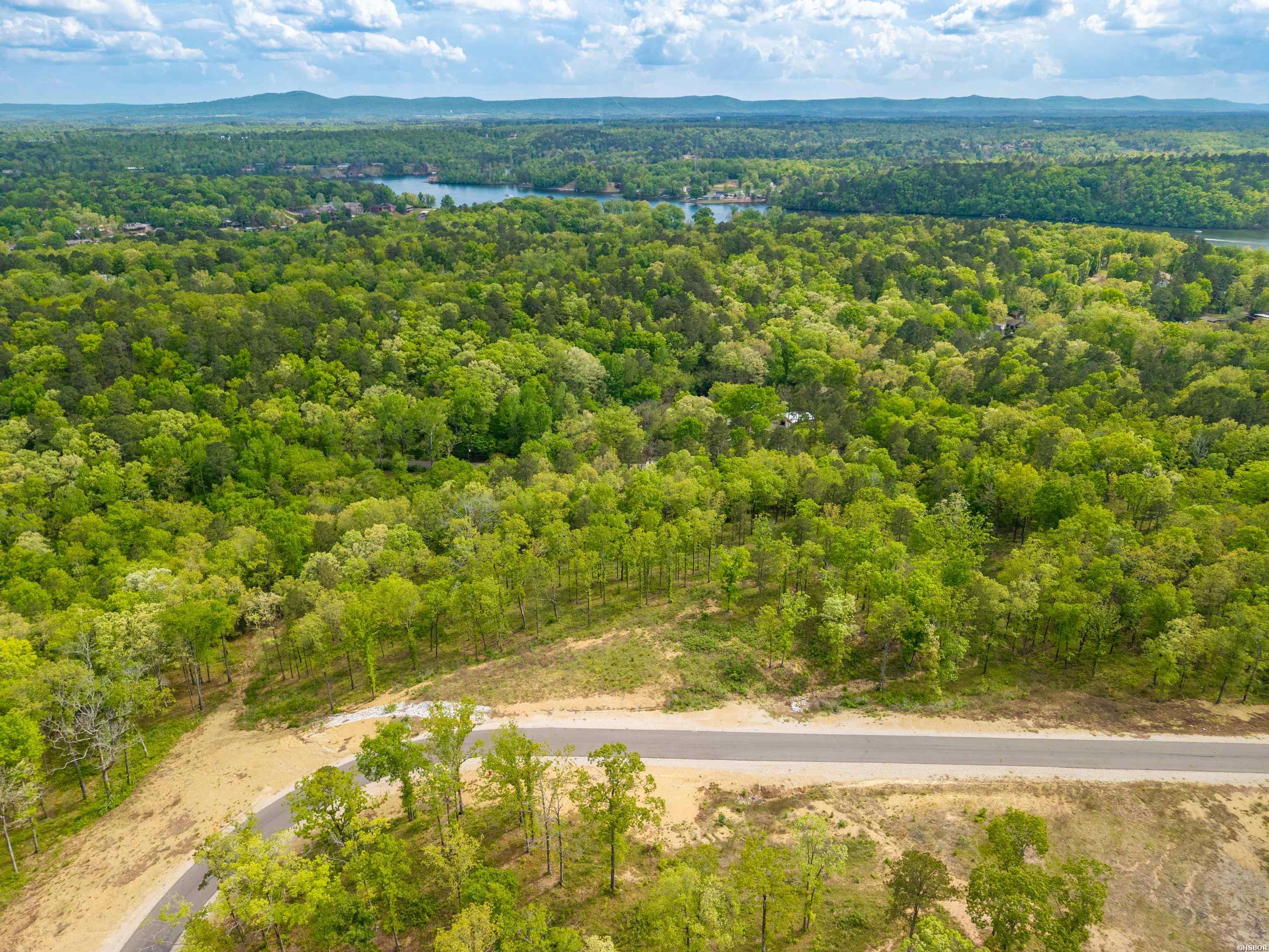 17 Neyland Property Photo 16