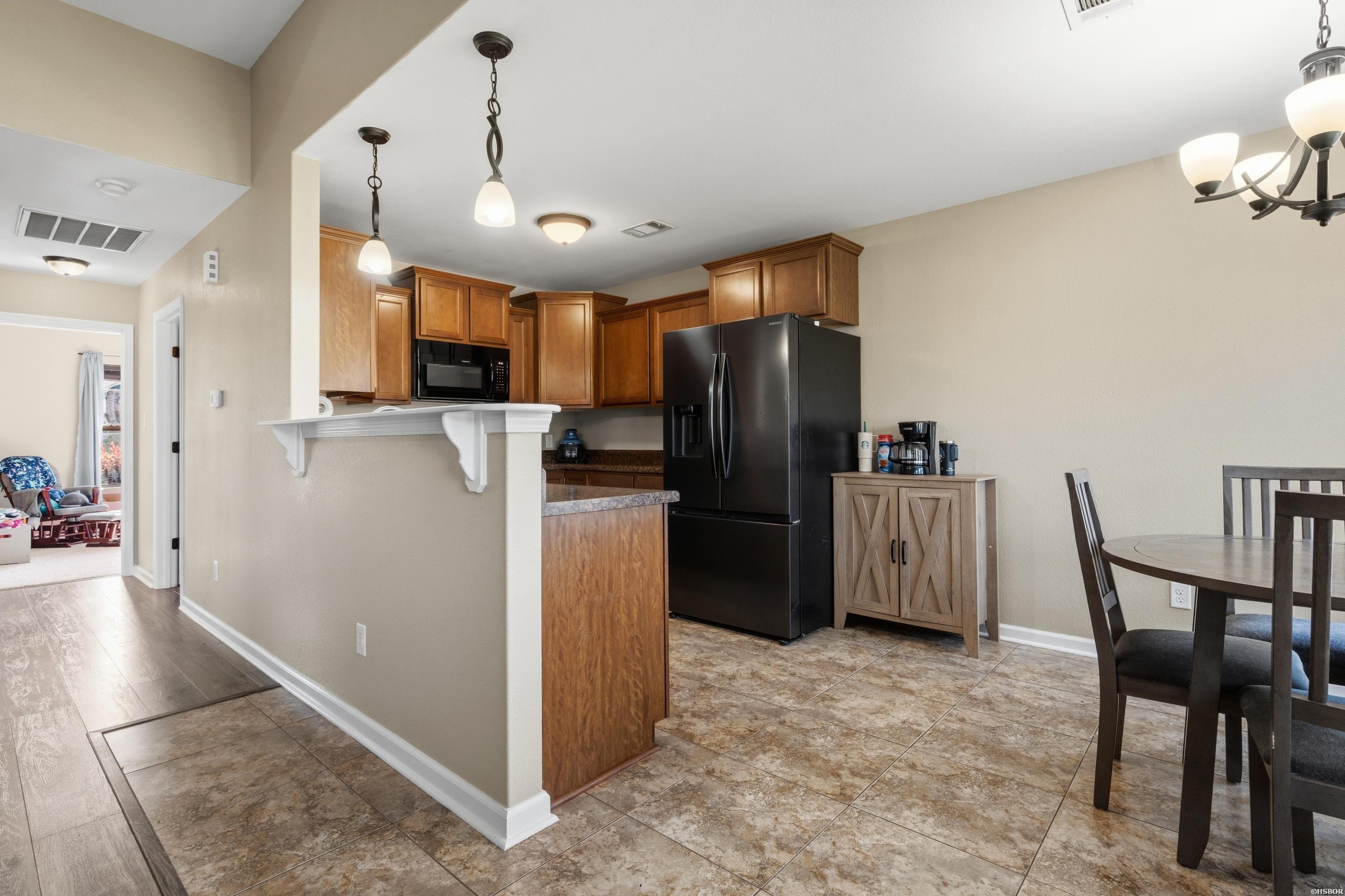 120 Hillshire Loop Property Photo 6