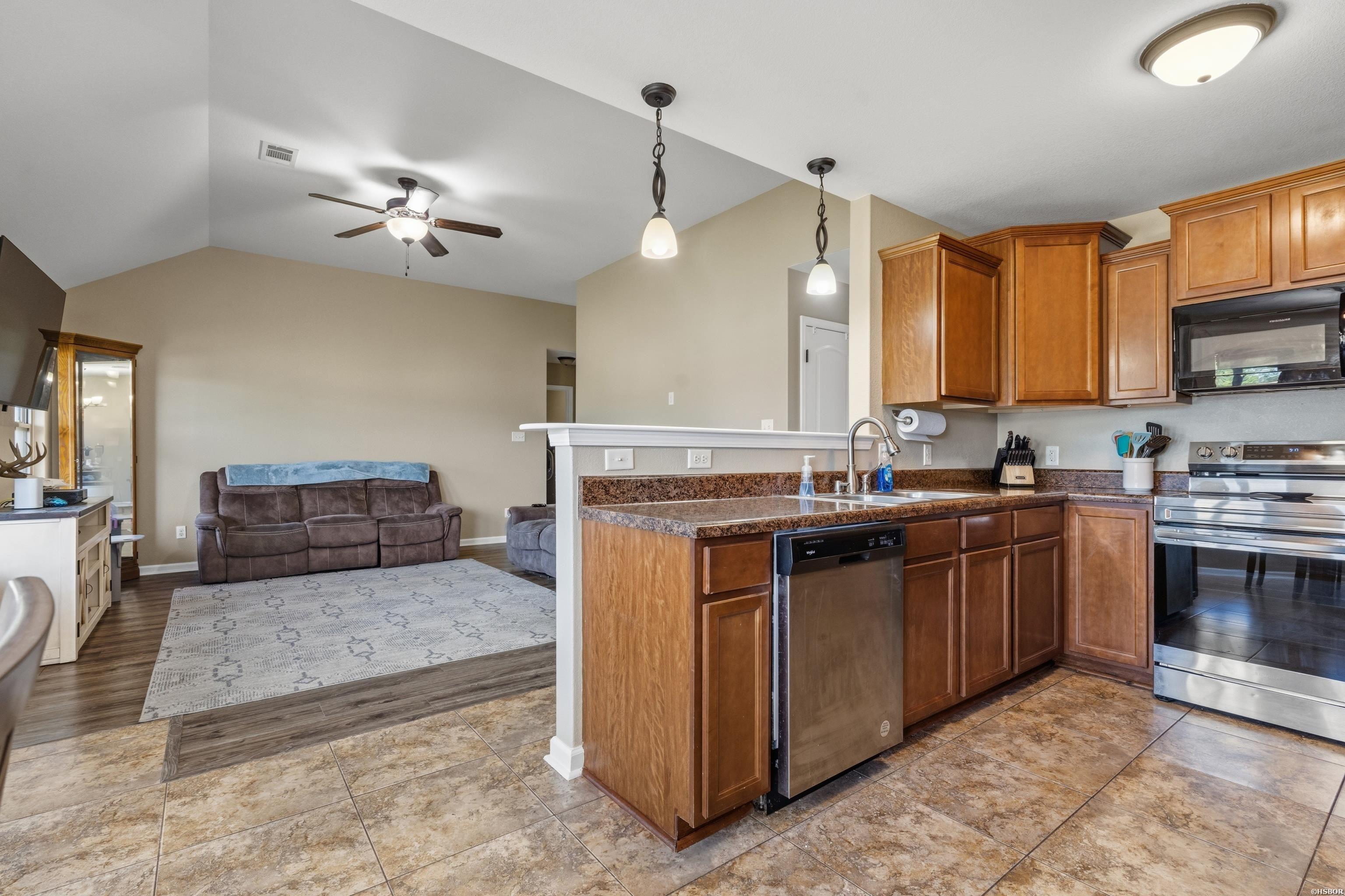 120 Hillshire Loop Property Photo 8