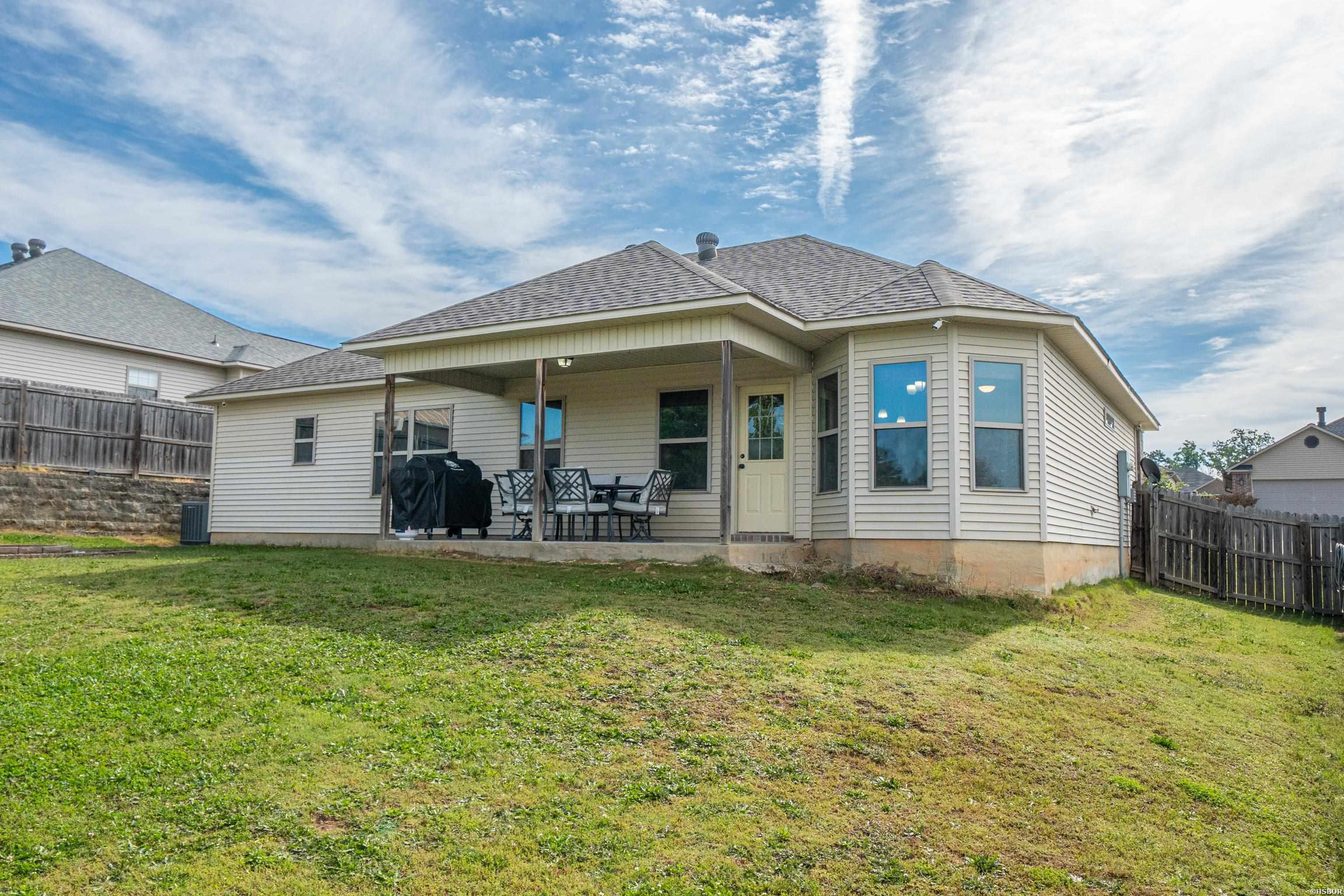 120 Hillshire Loop Property Photo 23