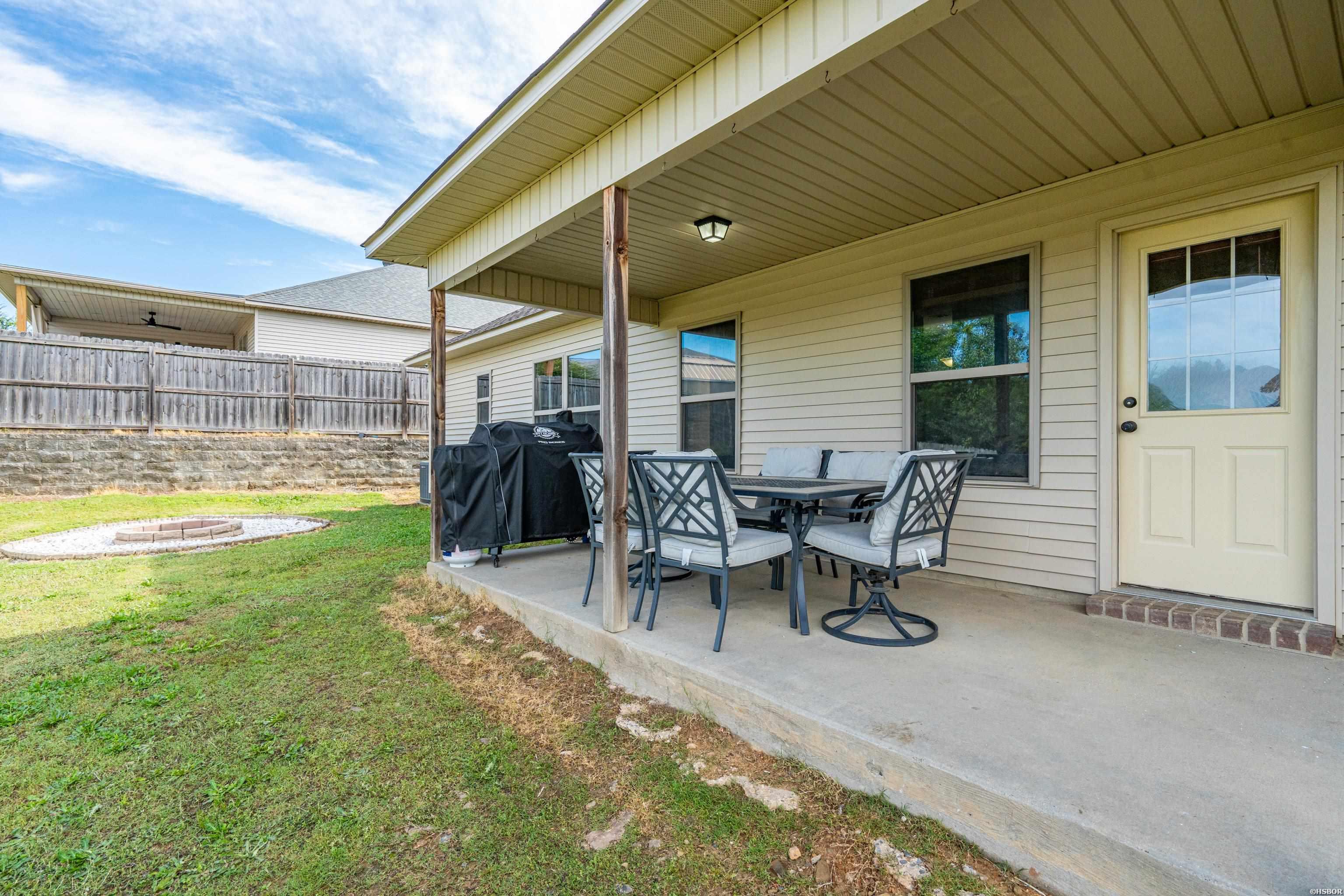 120 Hillshire Loop Property Photo 24