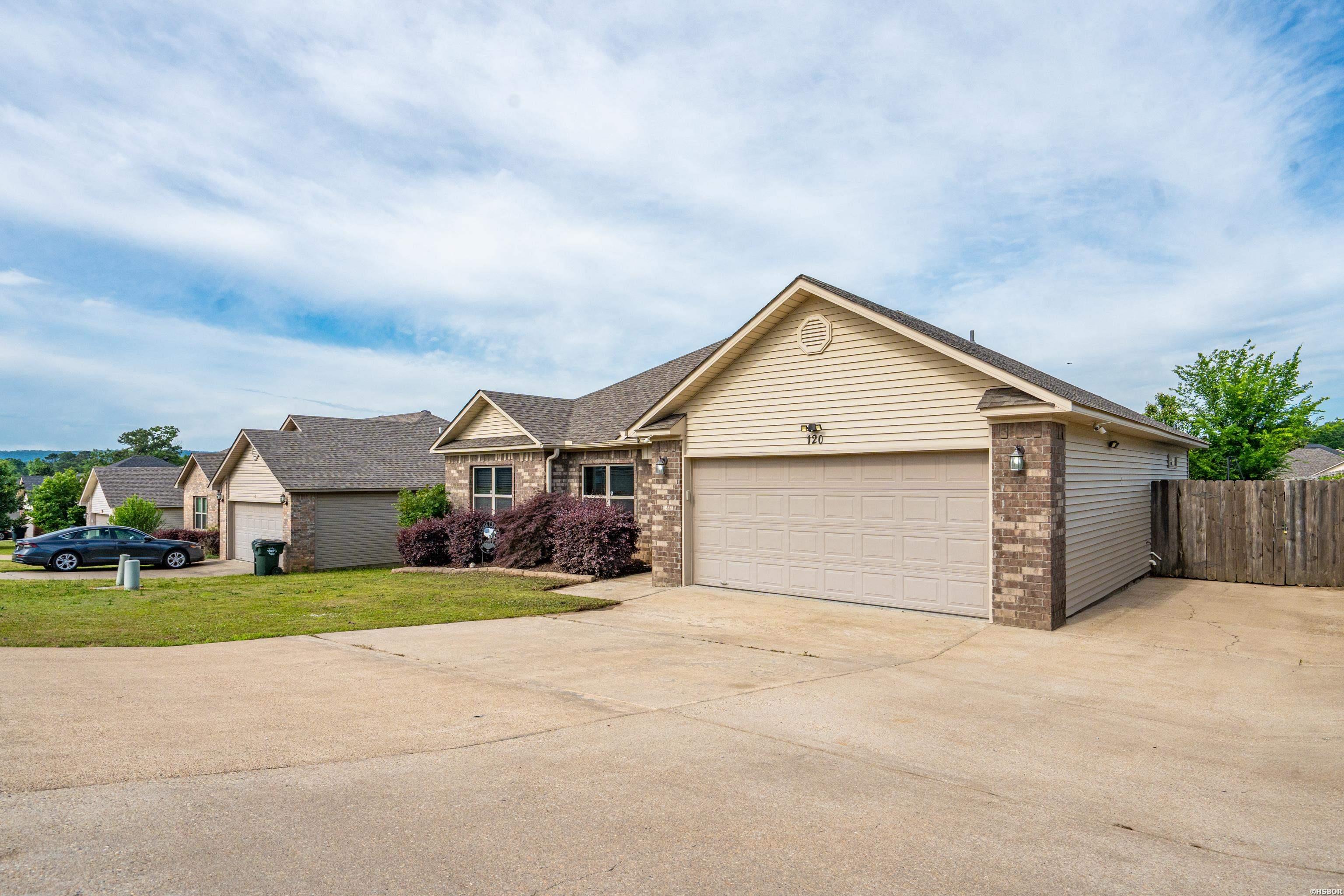 120 Hillshire Loop Property Photo 38