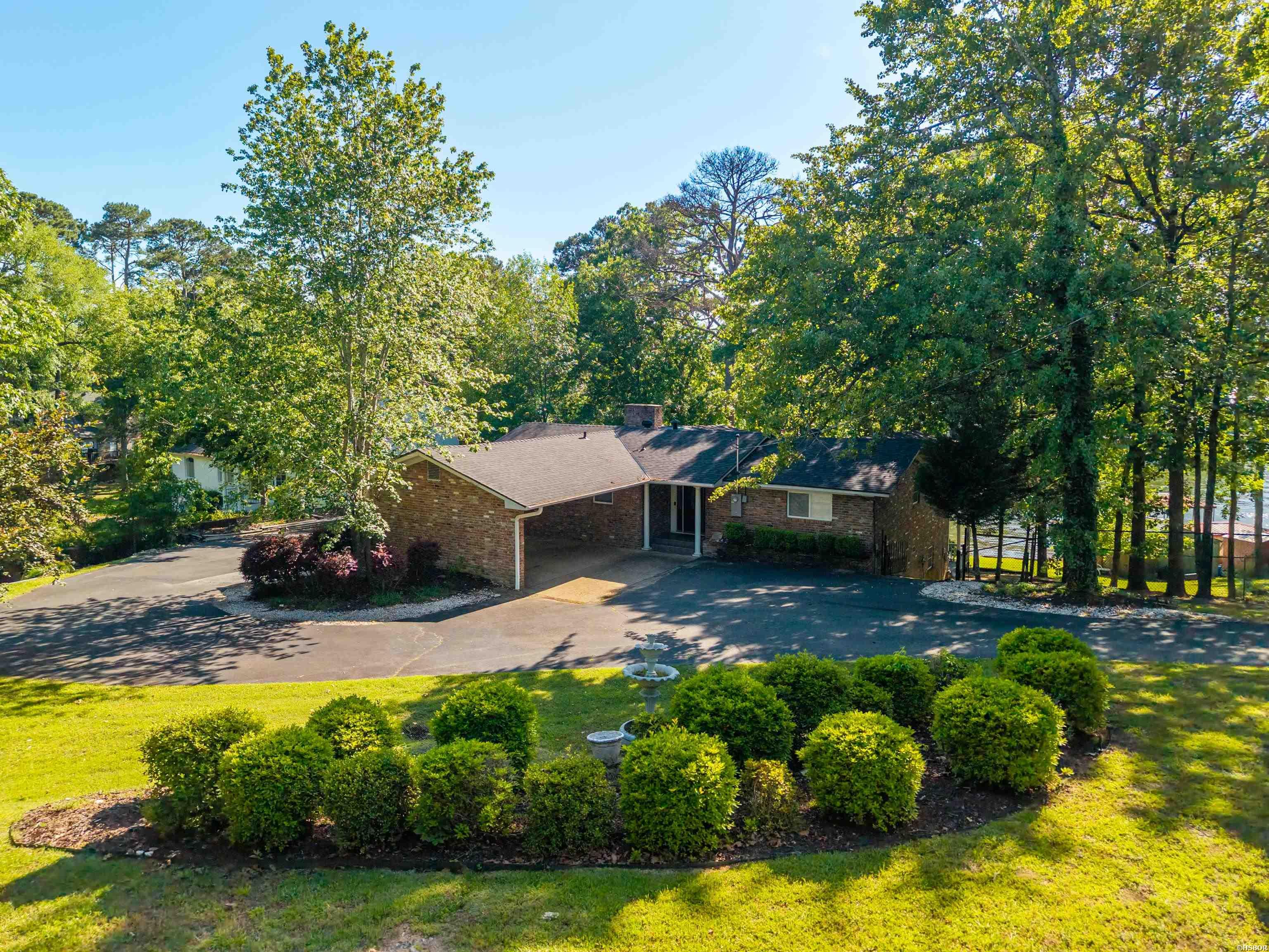 115 WESTPORT Point Property Photo 1