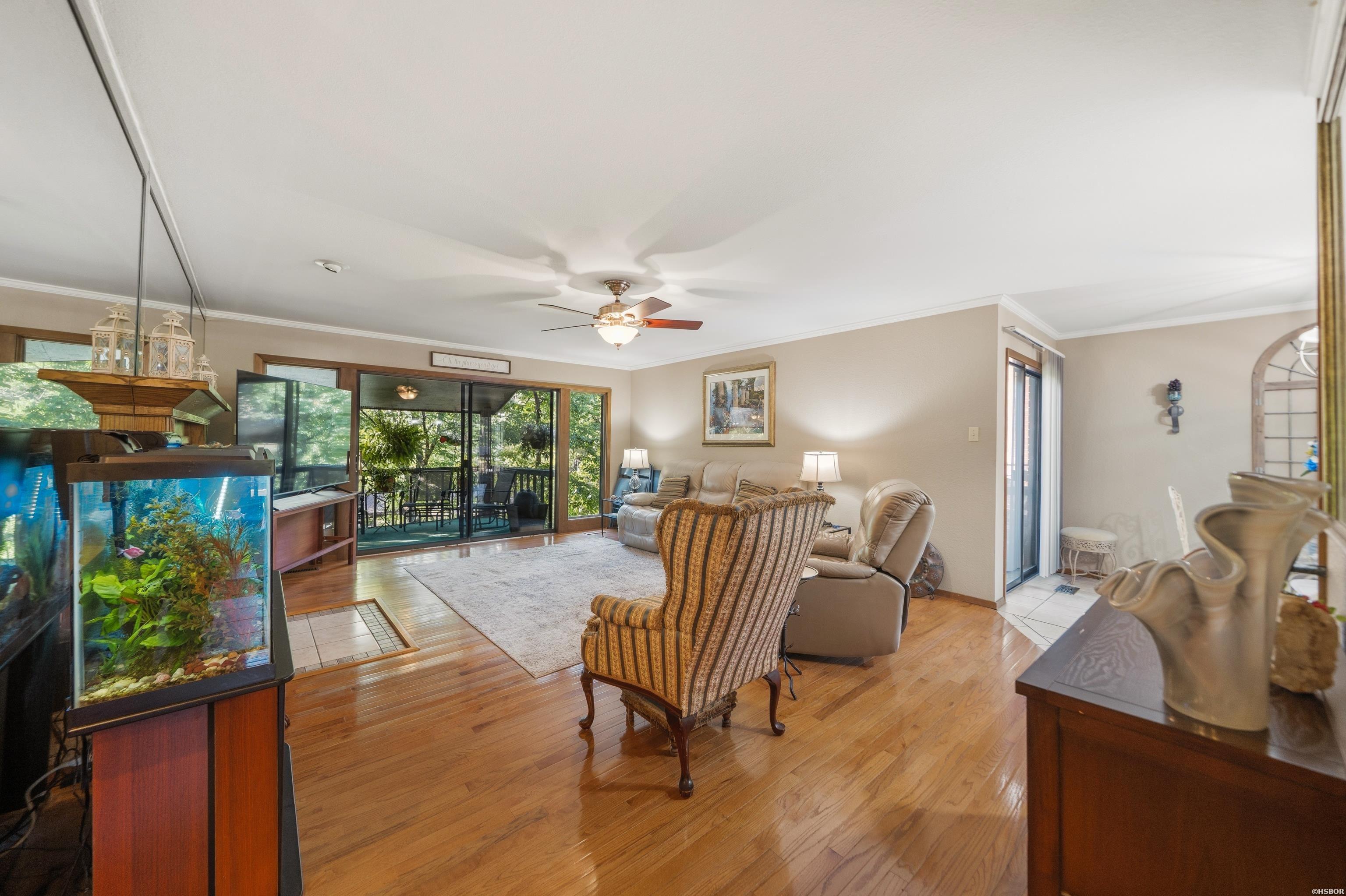2311 Lakeshore Drive Property Photo 4