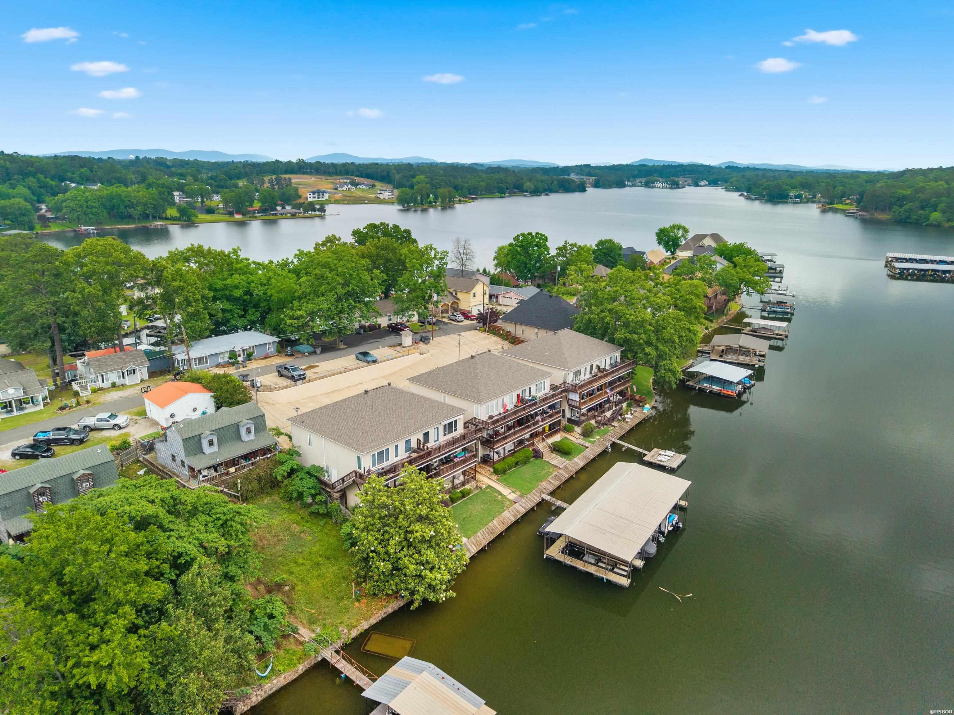 122 CHAMBERS Point Property Photo 1