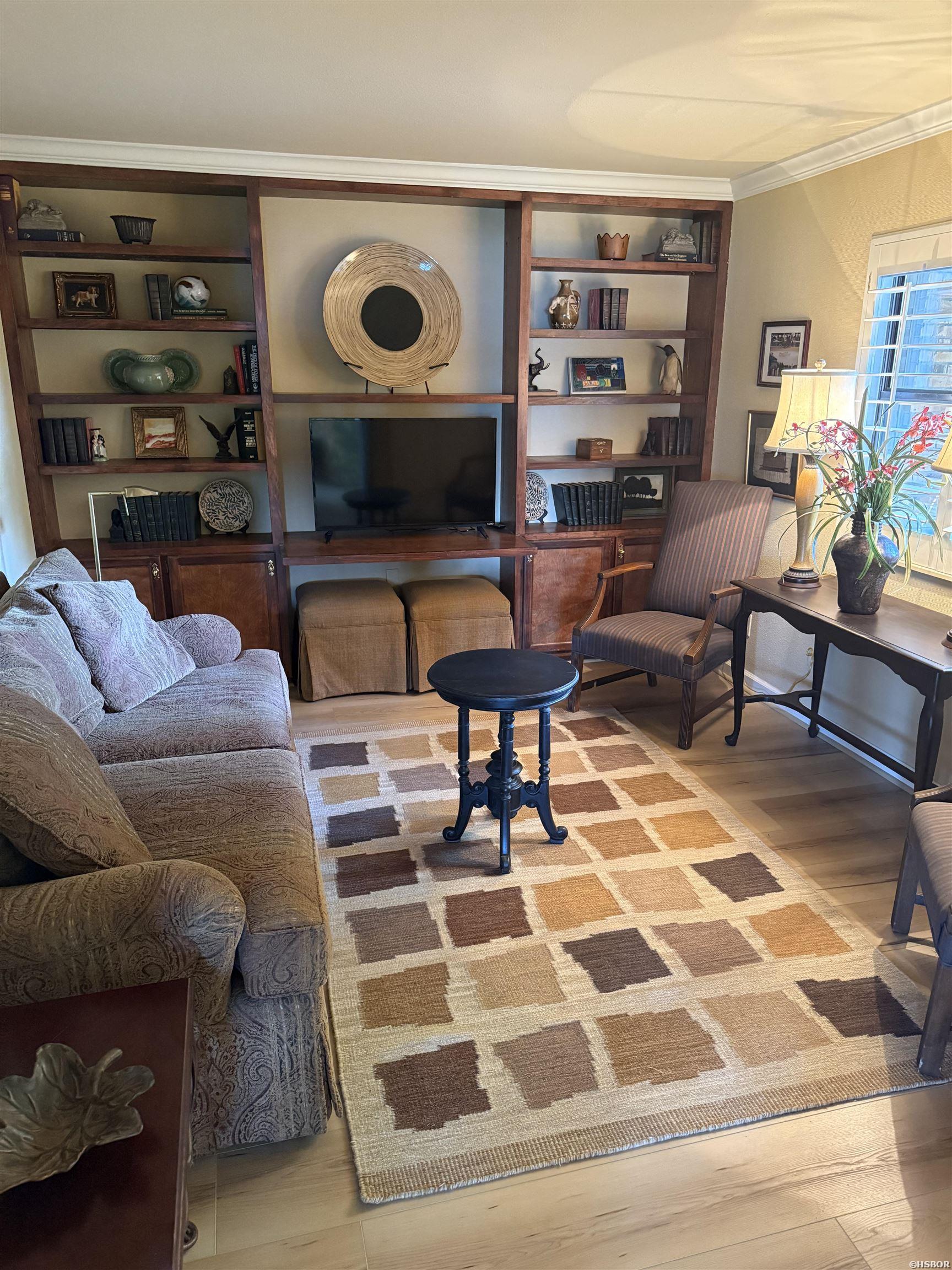 1201 Lakeshore Property Photo 15