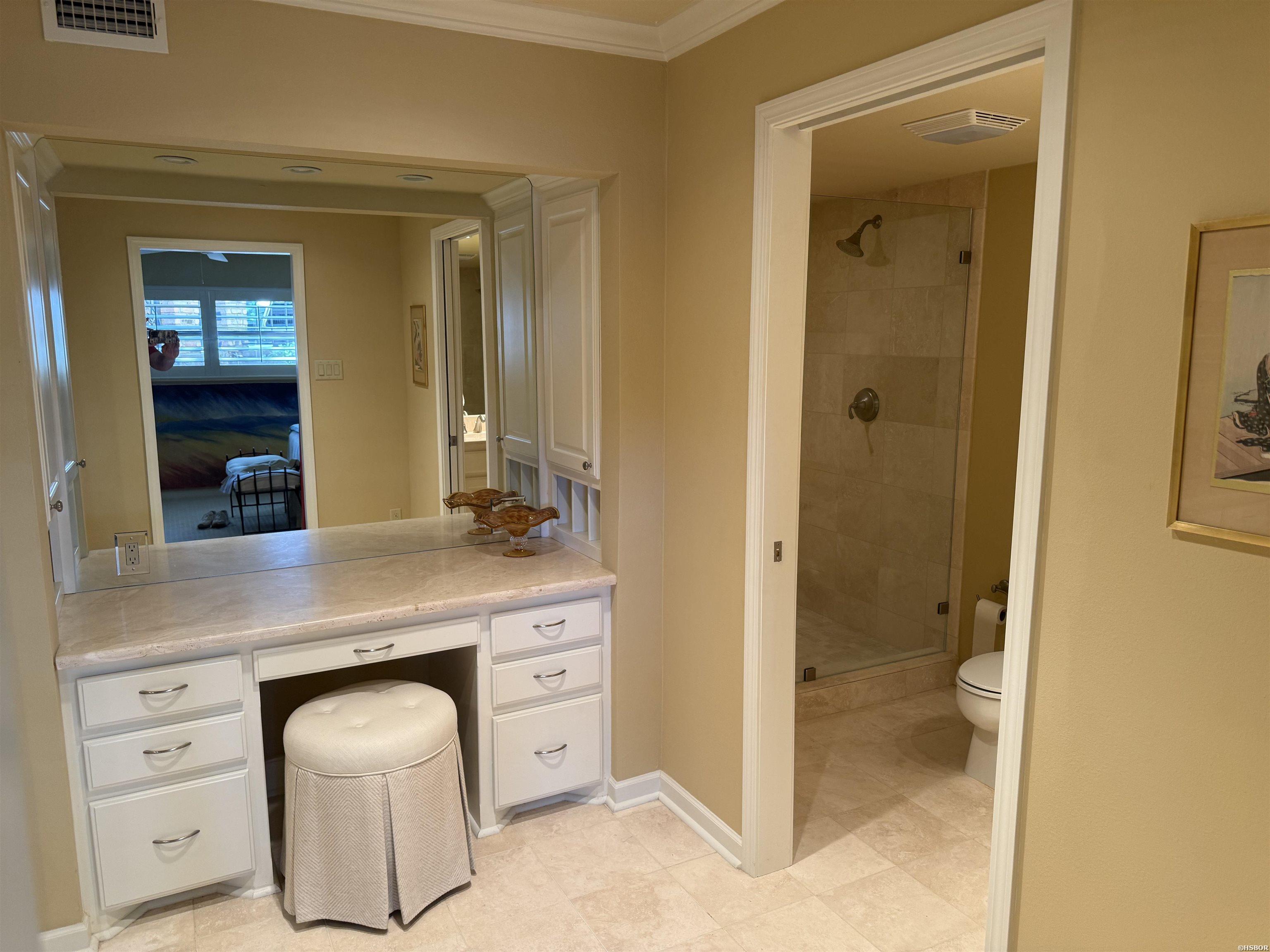 1201 Lakeshore Property Photo 18