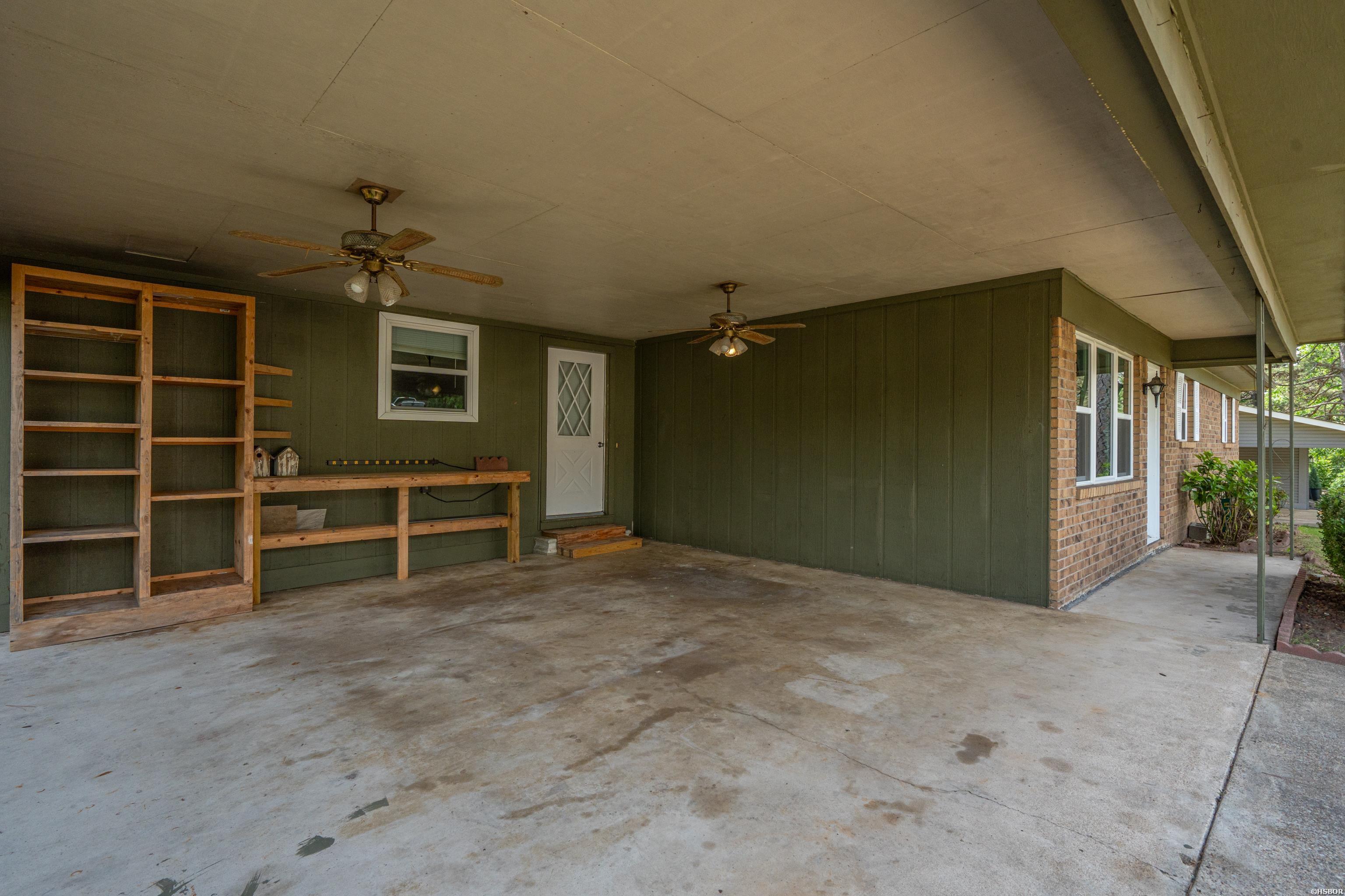 325 Cain Property Photo 4