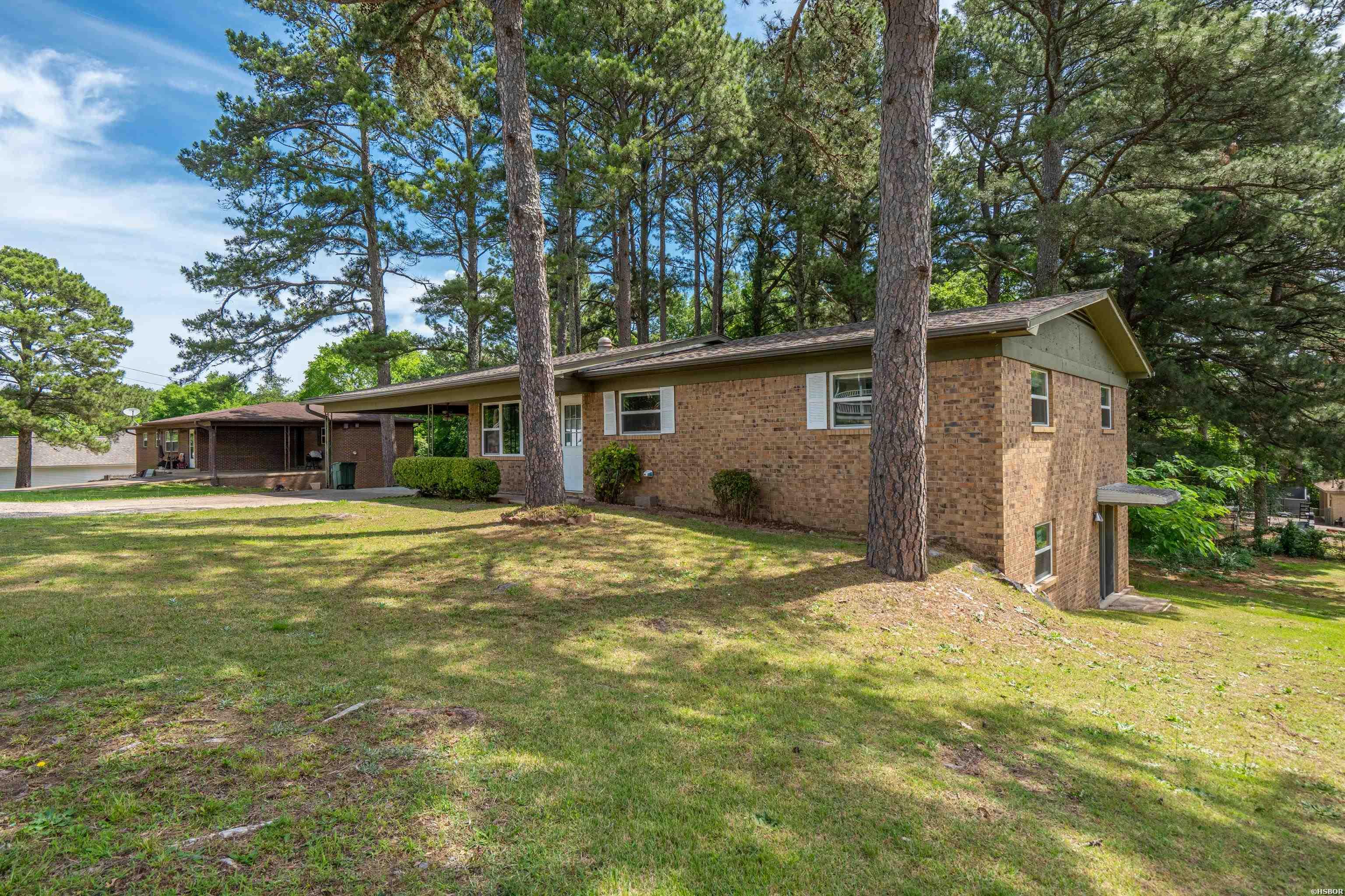 325 Cain Property Photo 35