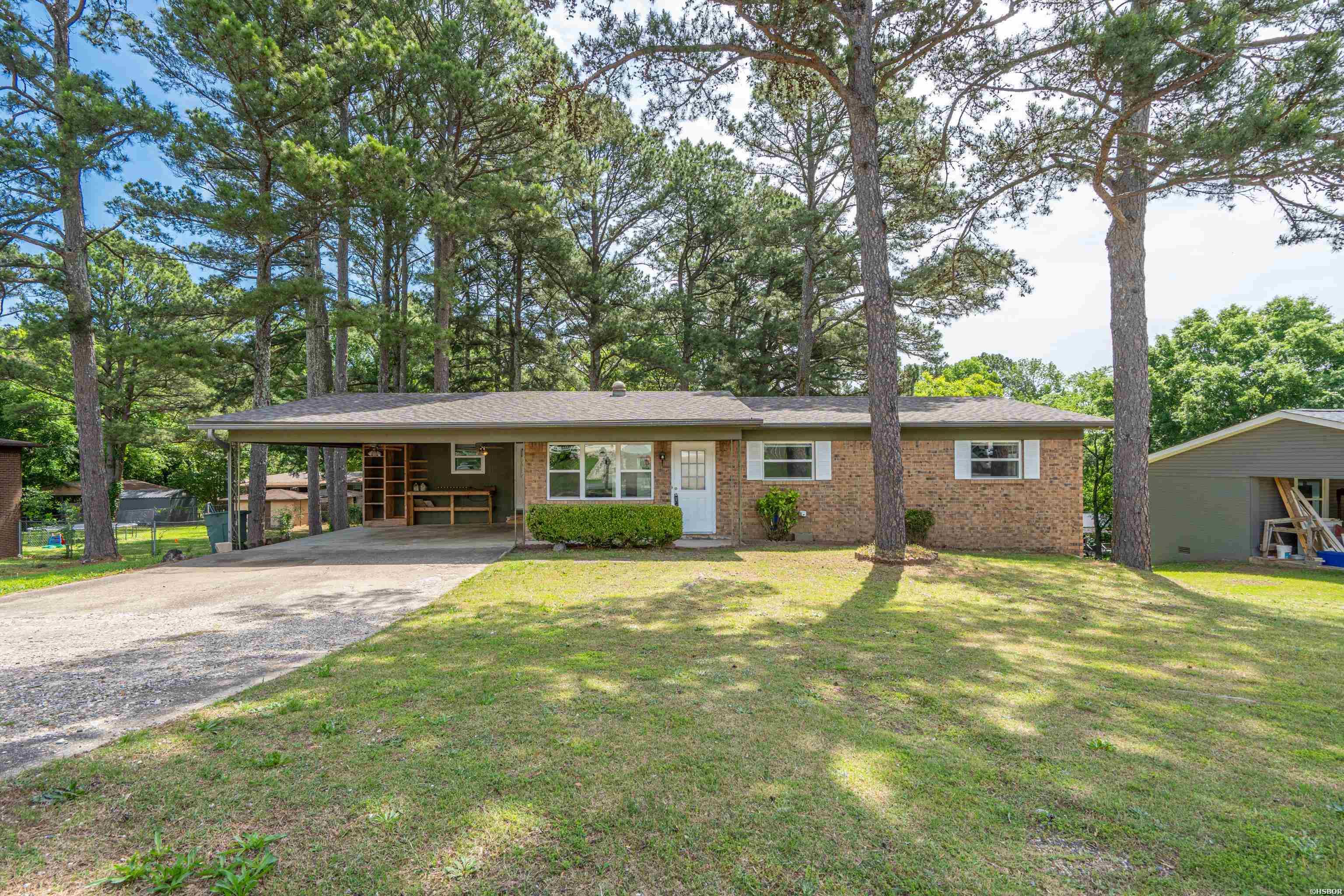 325 Cain Property Photo 36