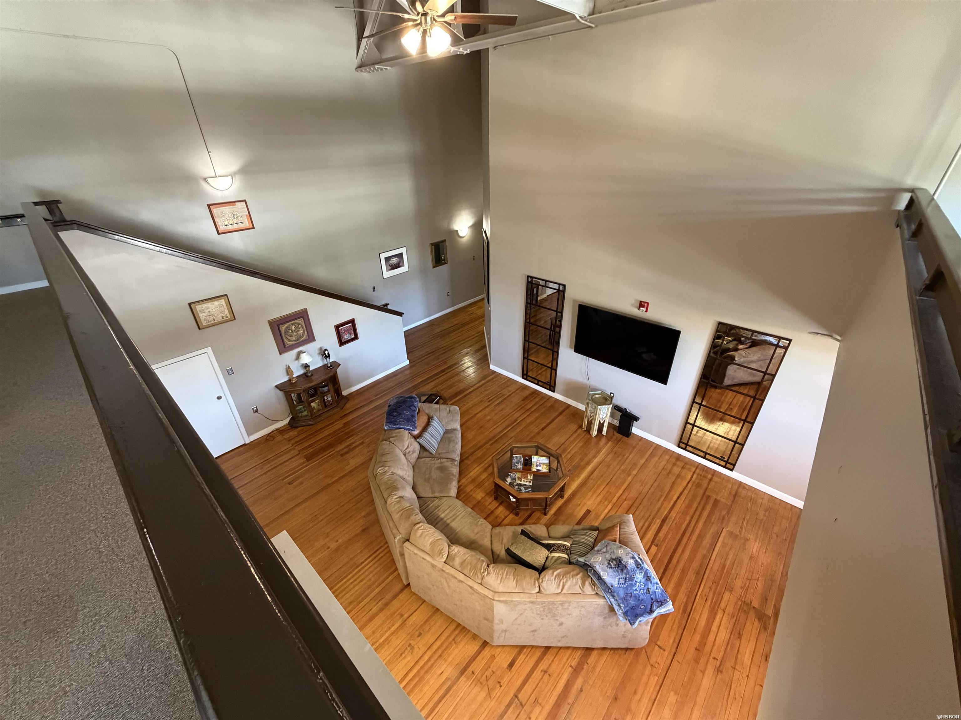 125 Oak Street Property Photo 38
