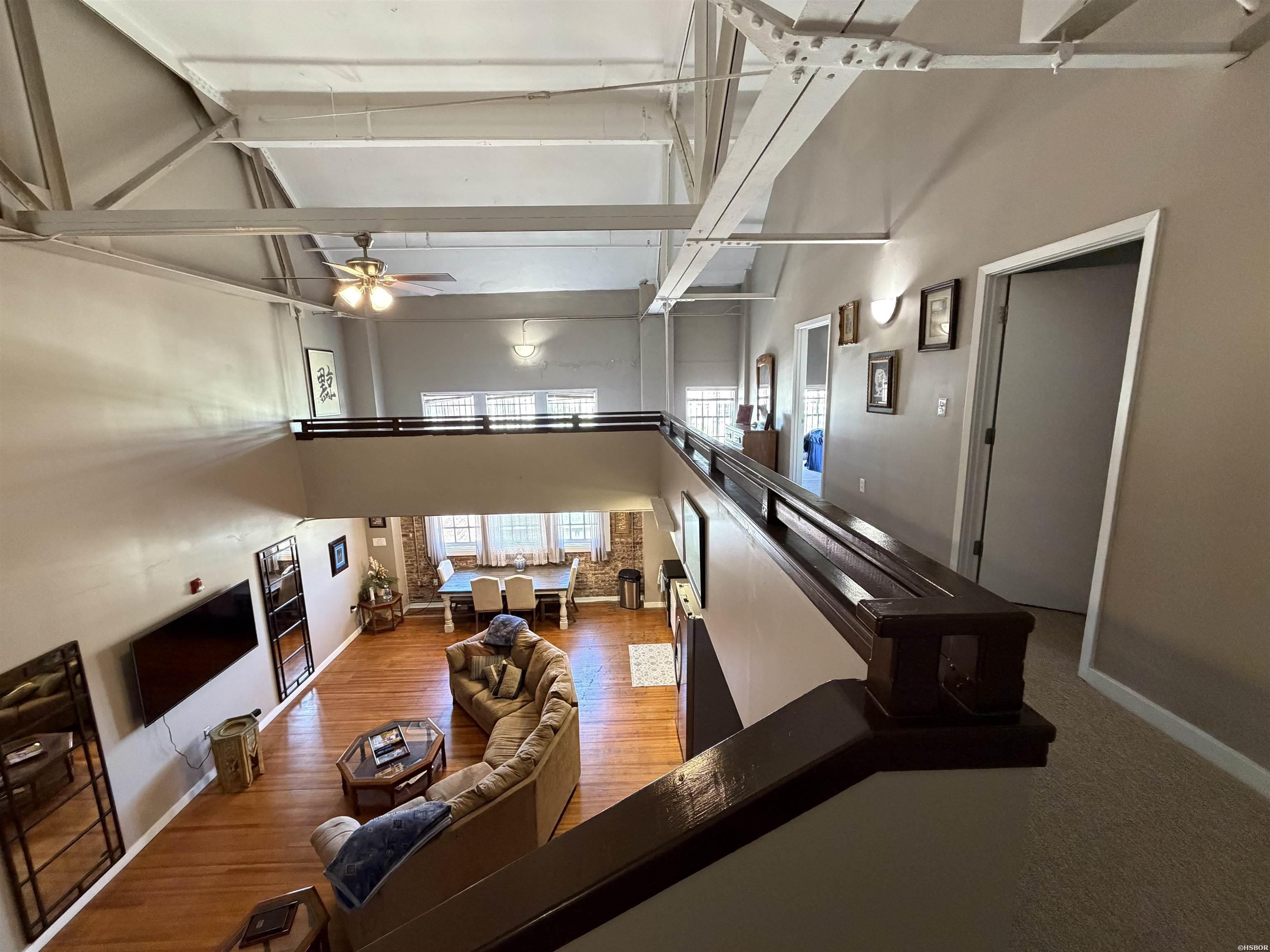 125 Oak Street Property Photo 39