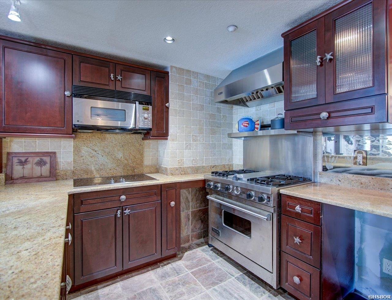219 Daffodil Street Property Photo 30