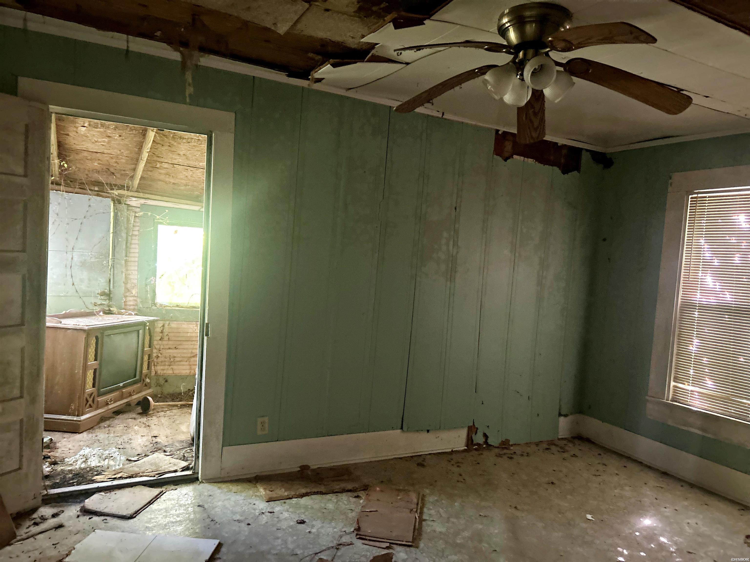 16 Jackson Road Property Photo 4