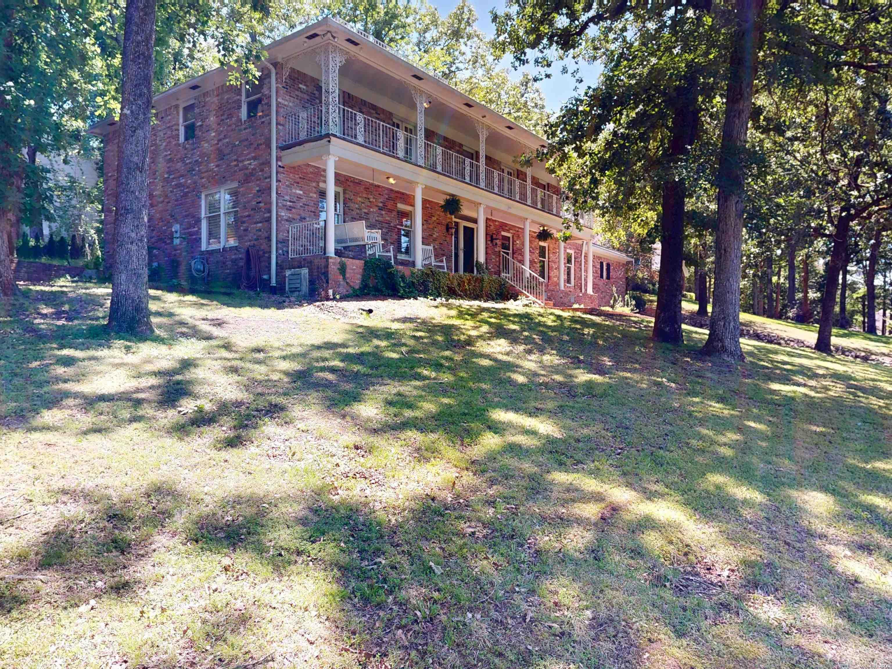 112 Leigh Circle Property Photo 2