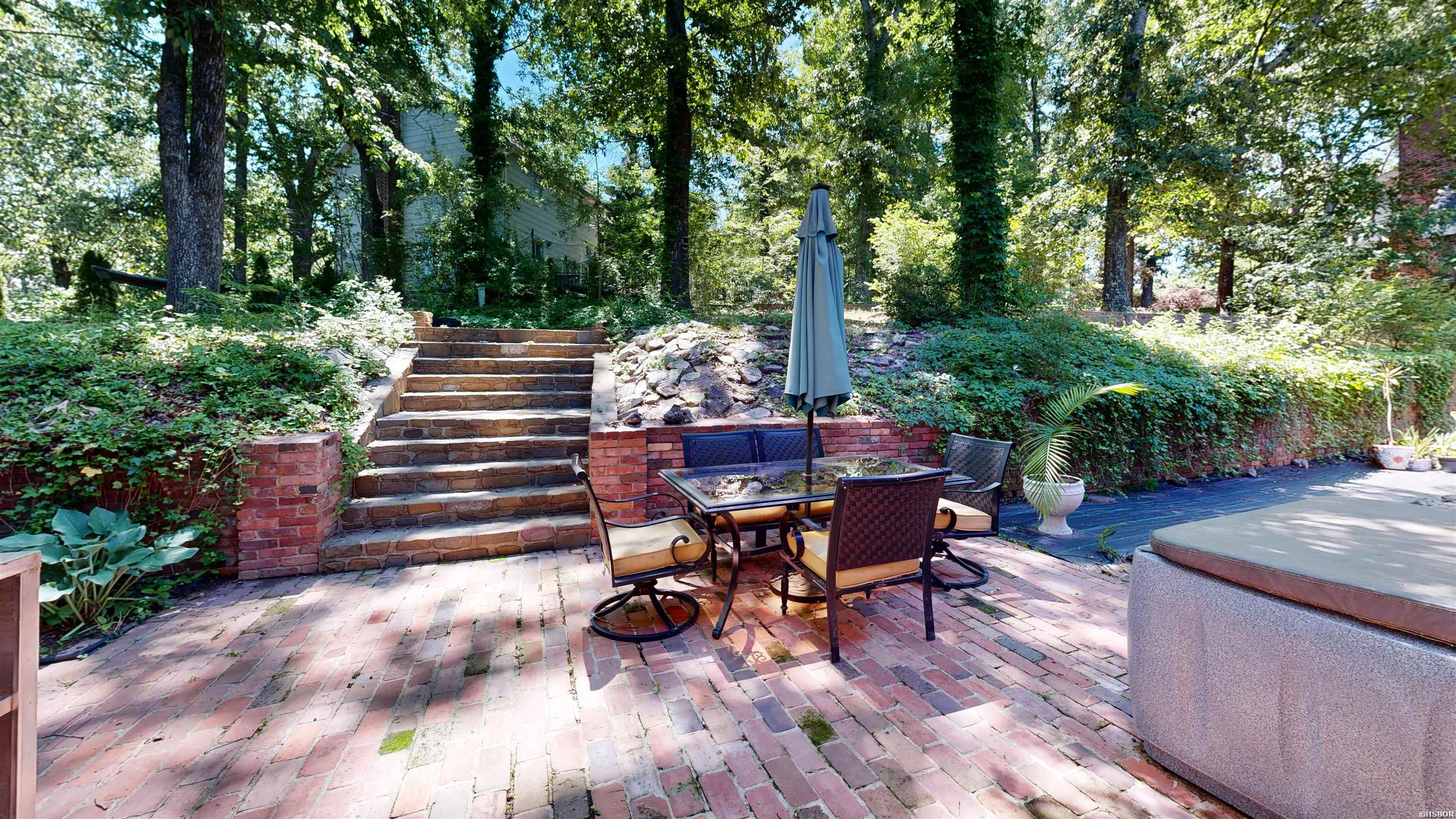 112 Leigh Circle Property Photo 40
