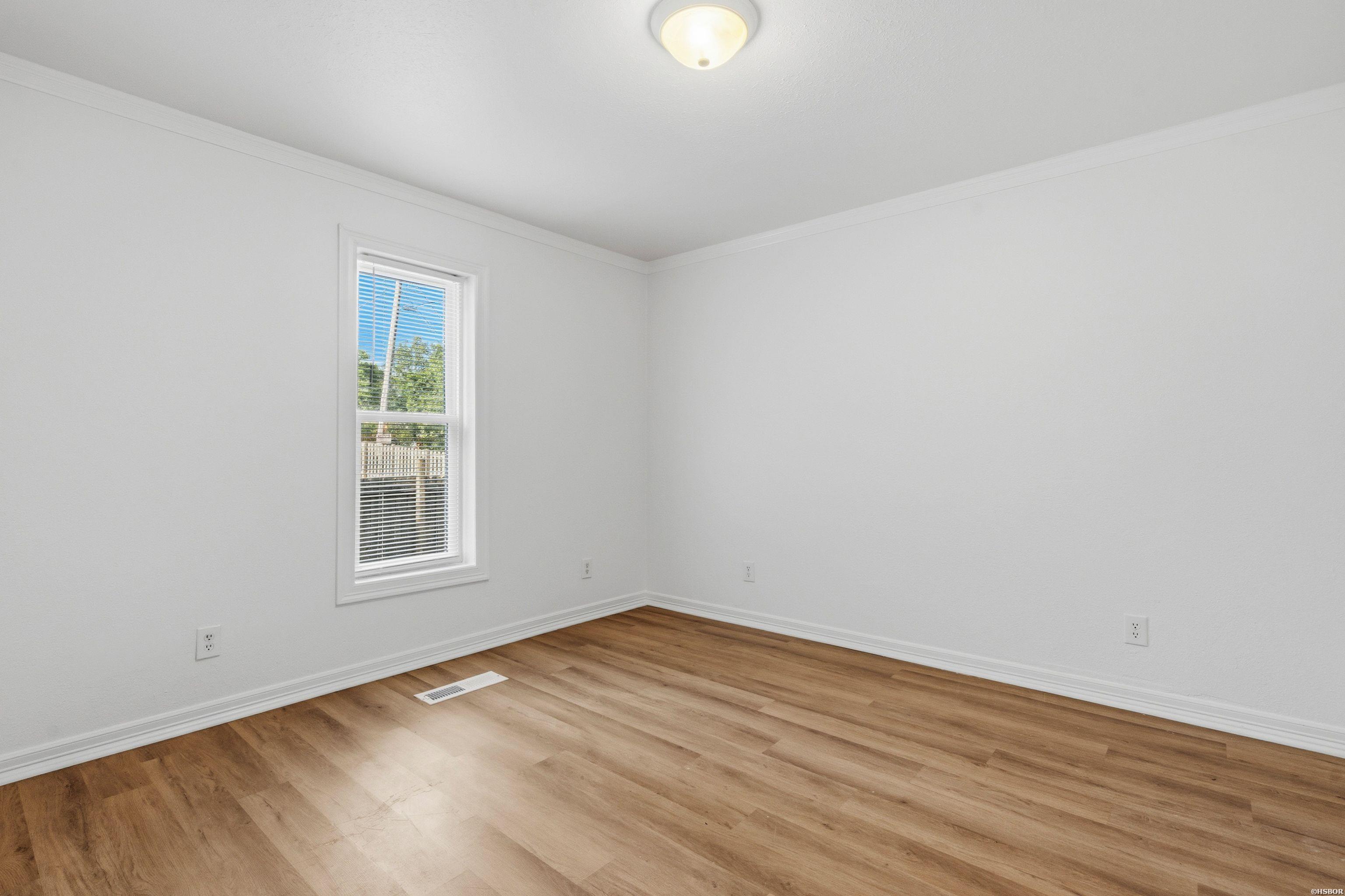173 A & B Hershell Road Property Photo 13