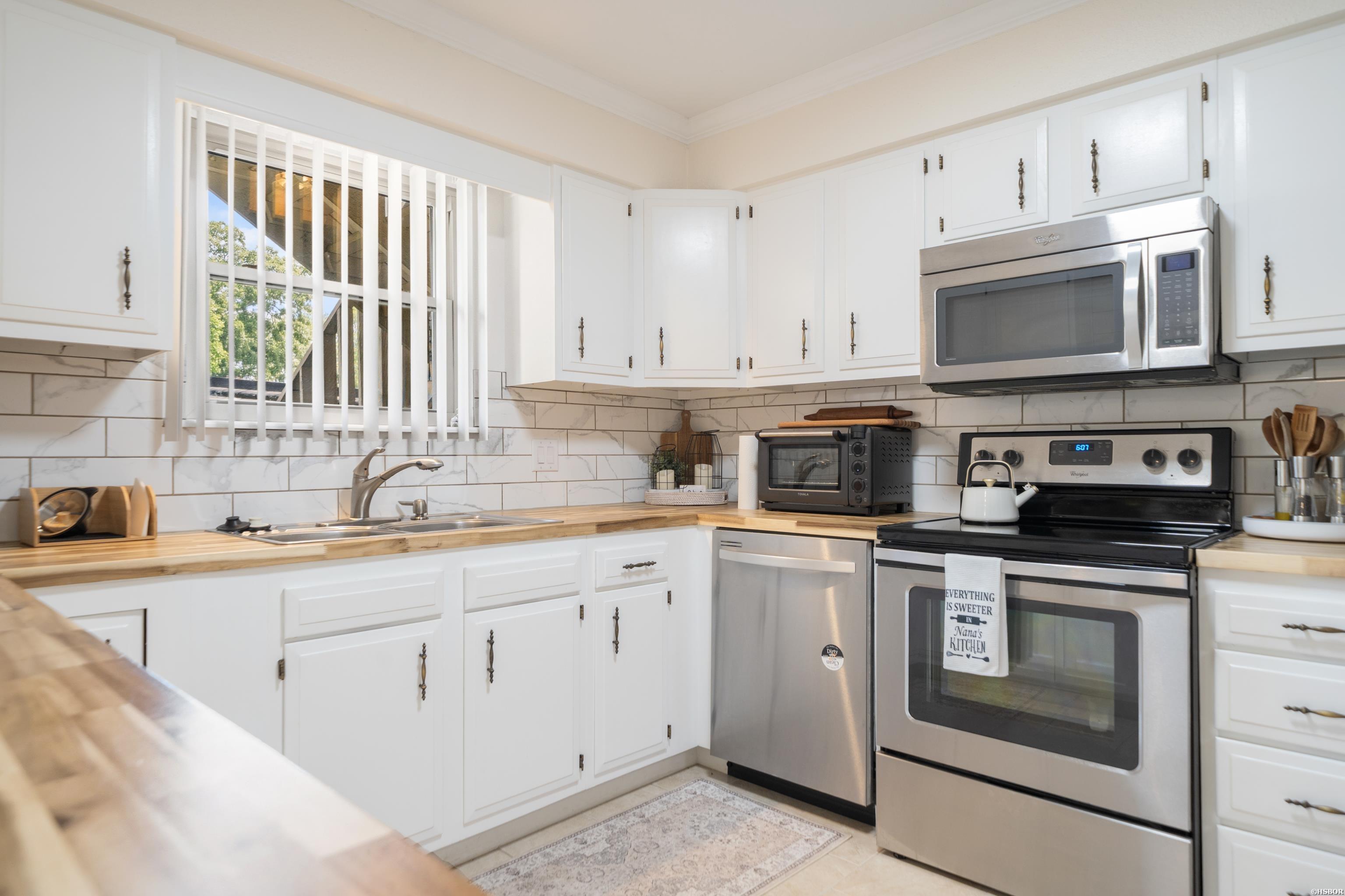 160 Cooper Street Property Photo 12